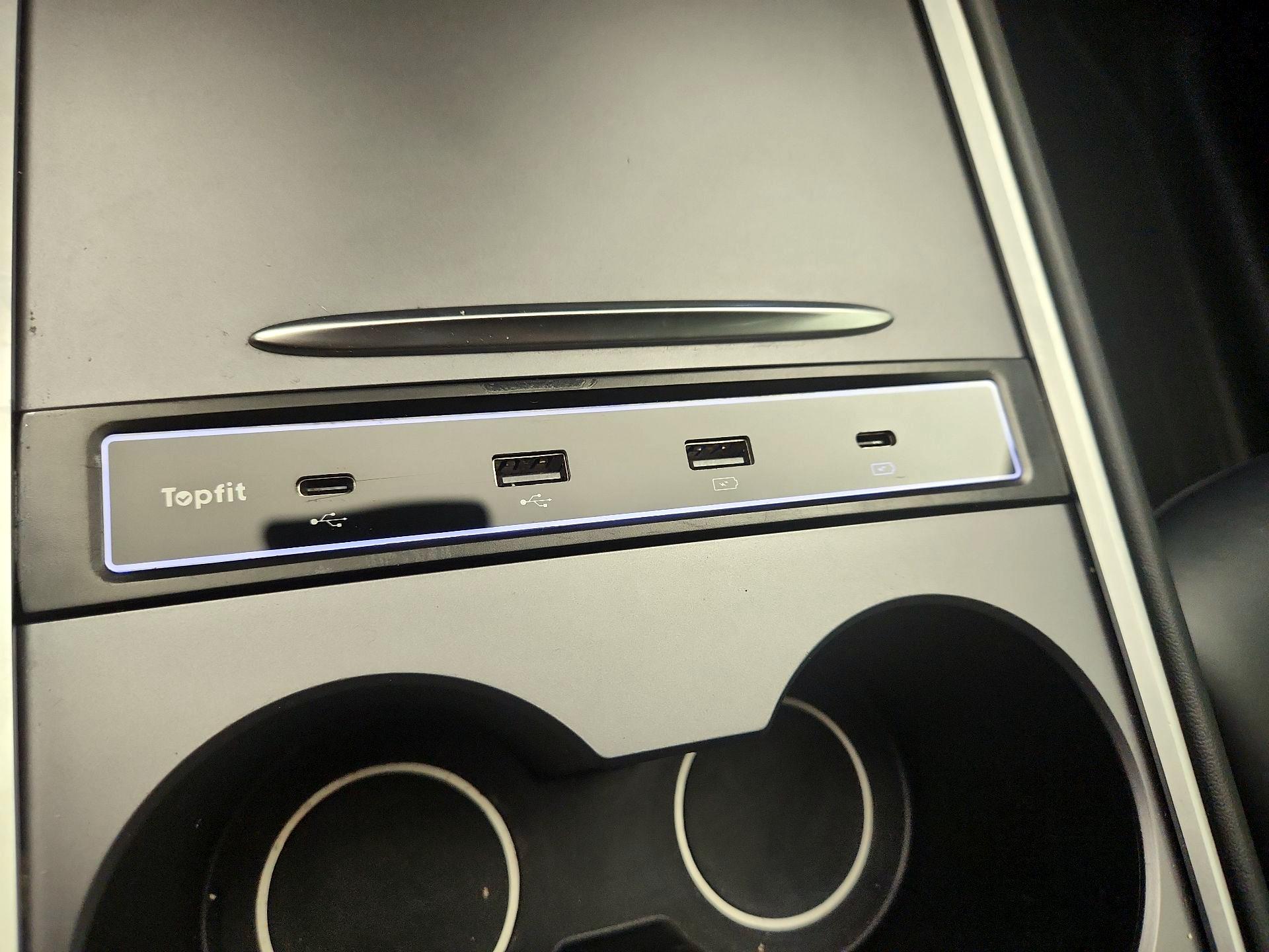 Thumbnail: 2022 Tesla Model Y - 18