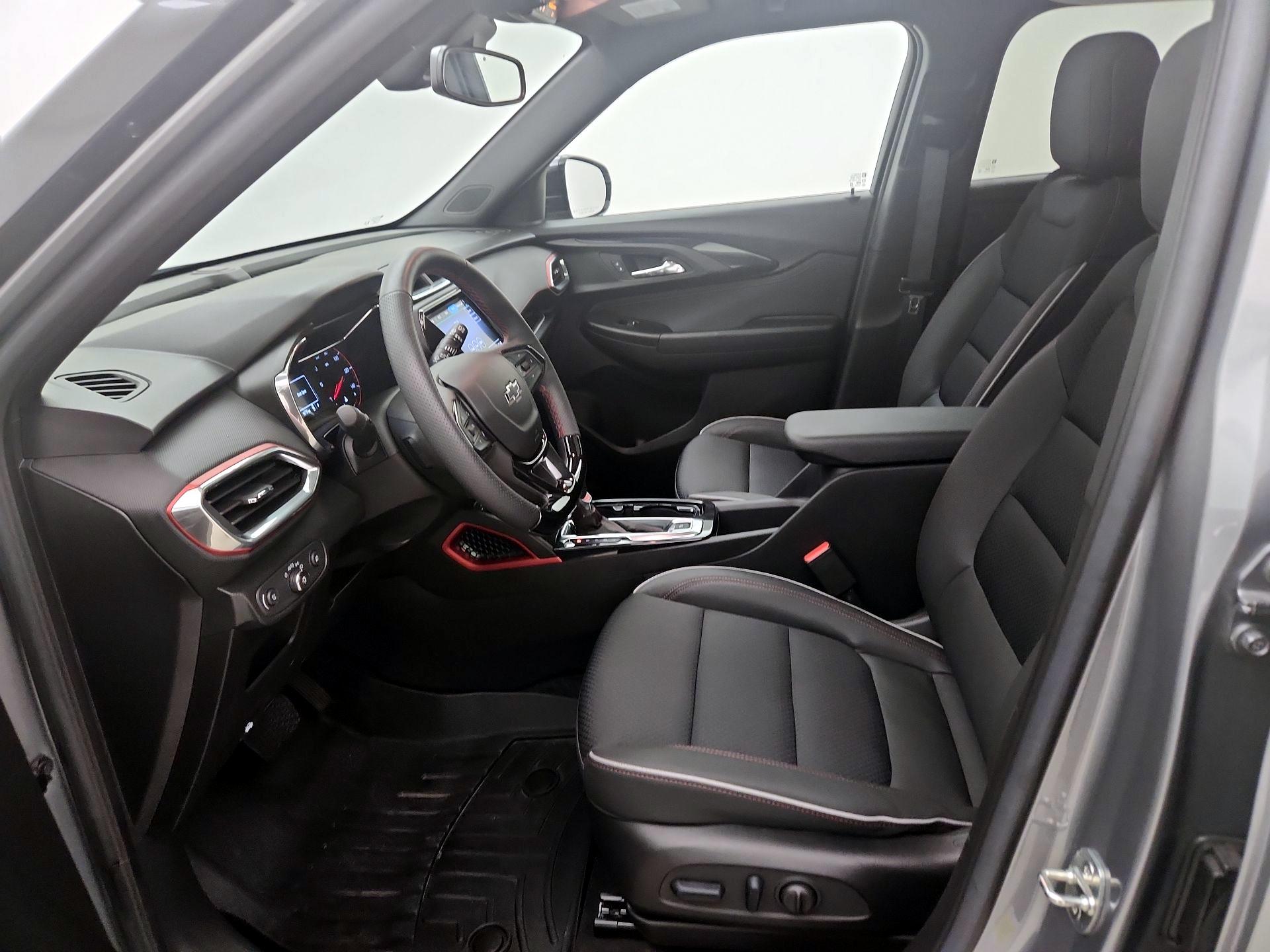 Thumbnail: 2023 Chevrolet TrailBlazer - 11