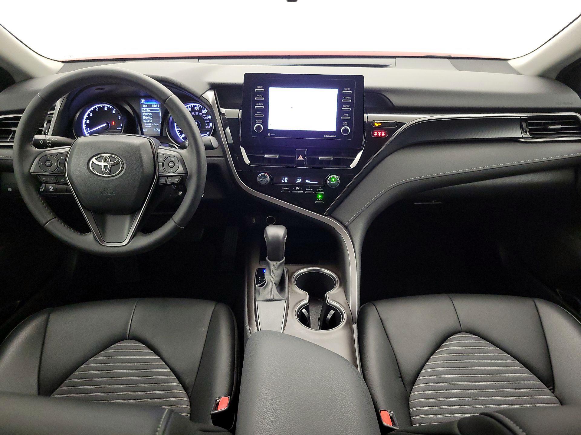 Thumbnail: 2021 Toyota Camry - 9