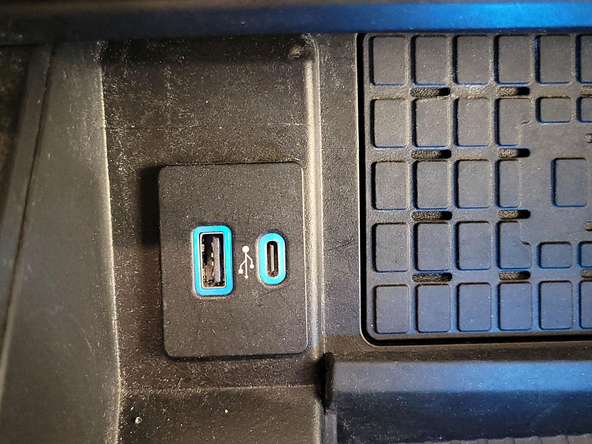 Thumbnail: 2023 Ford Expedition - 19