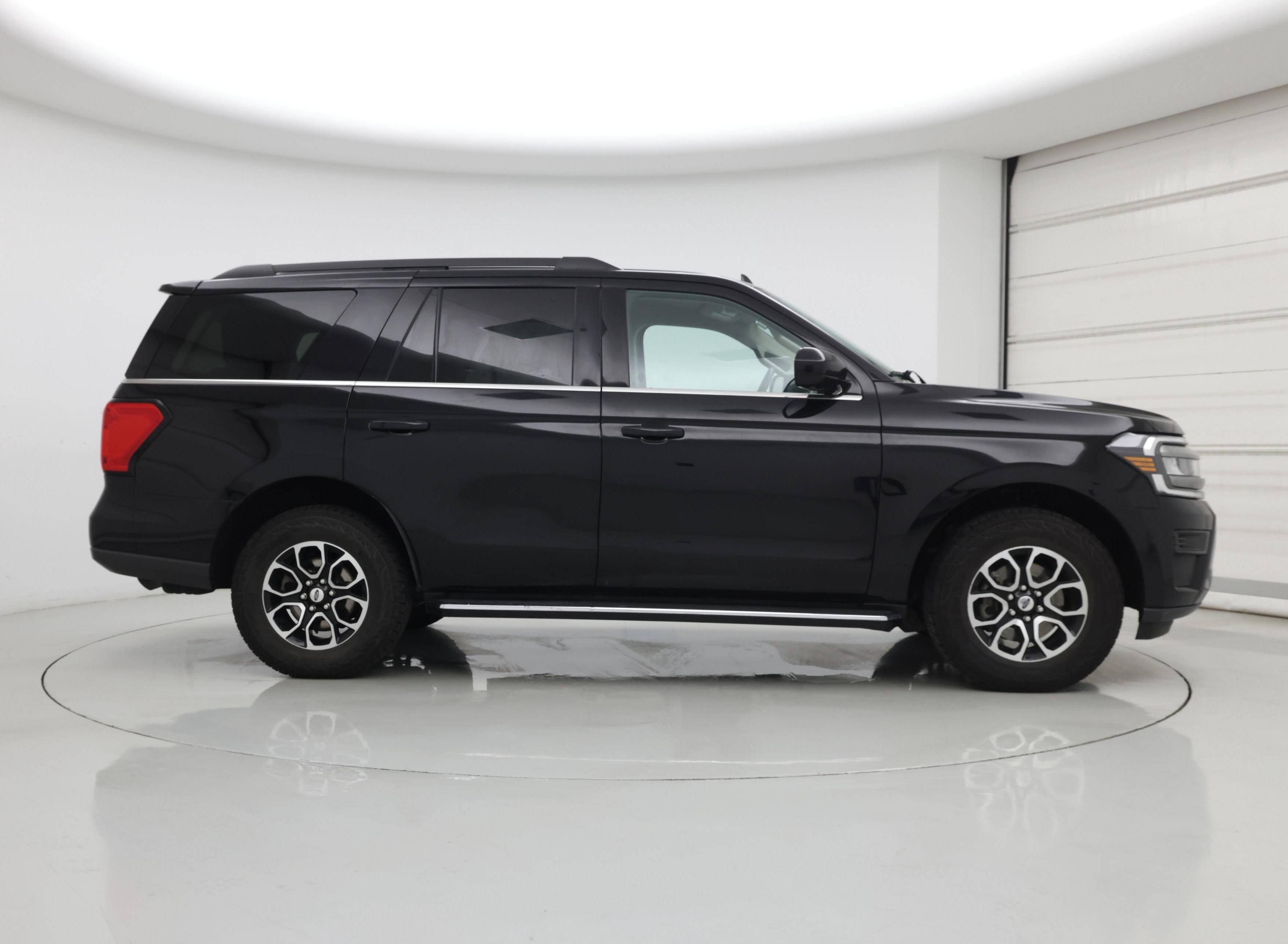 Thumbnail: 2023 Ford Expedition - 7