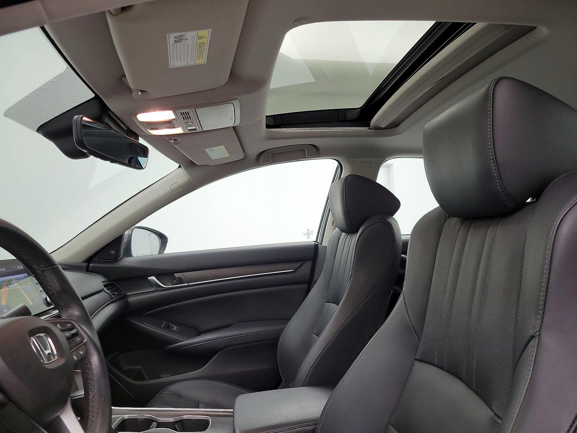 Thumbnail: 2018 Honda Accord - 20