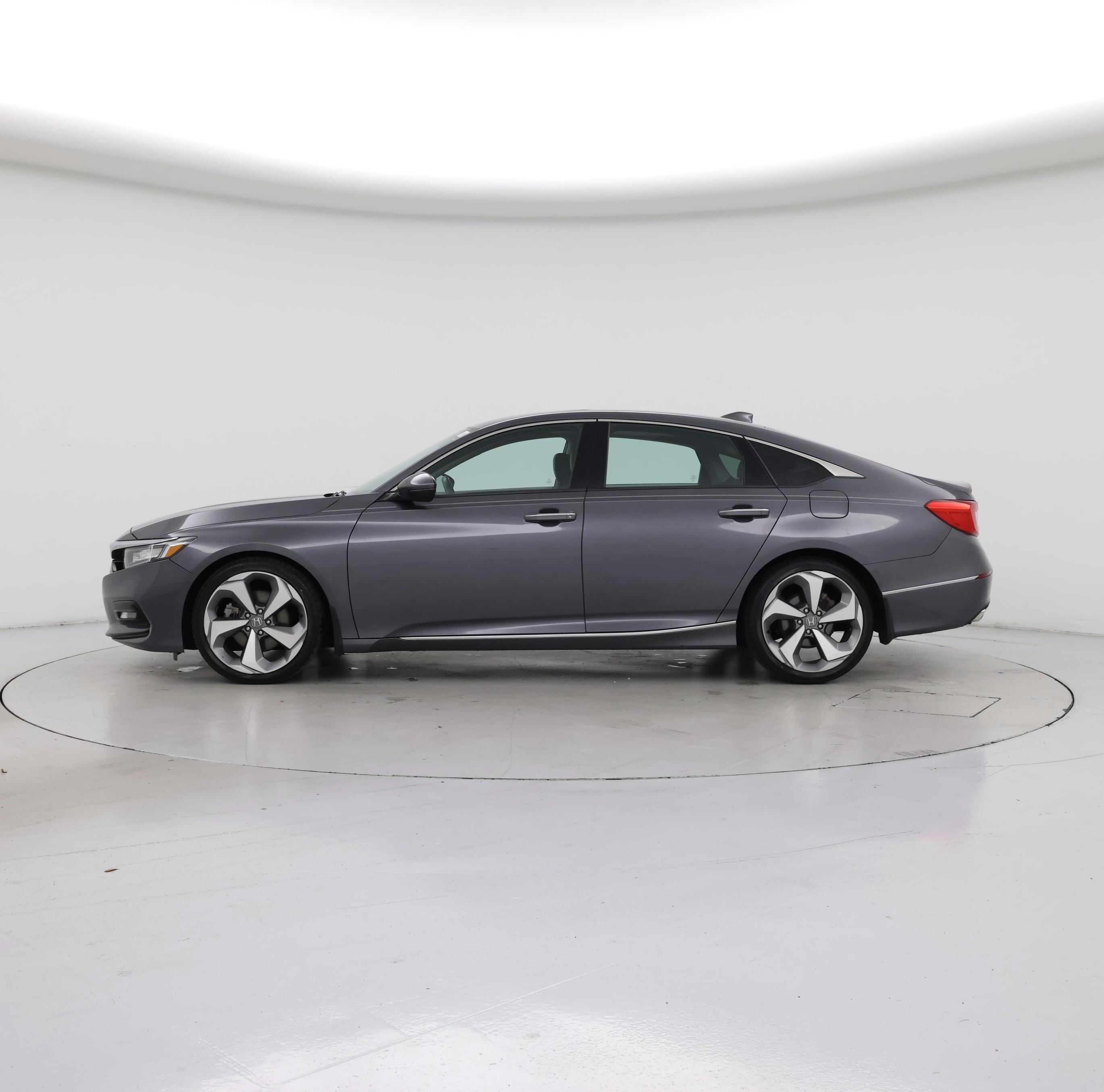 Thumbnail: 2018 Honda Accord - 3