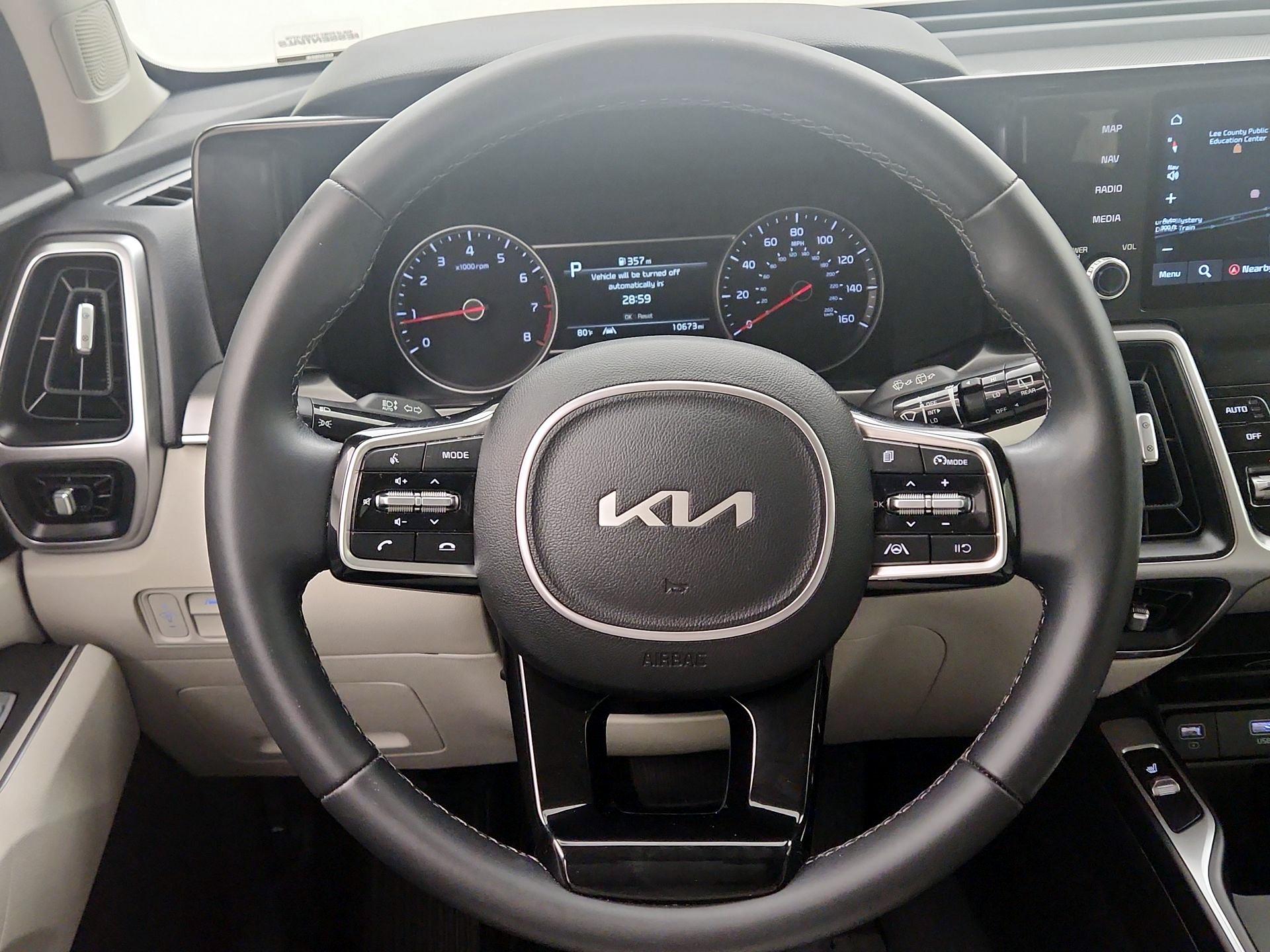Thumbnail: 2022 Kia Sorento - 10