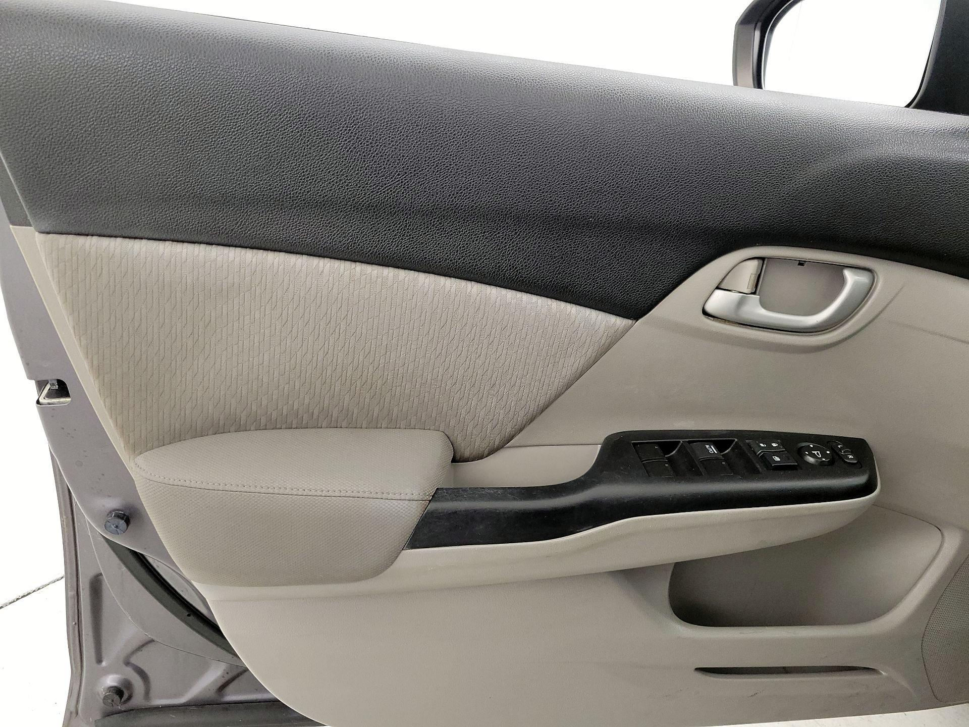 Thumbnail: 2014 Honda Civic - 12