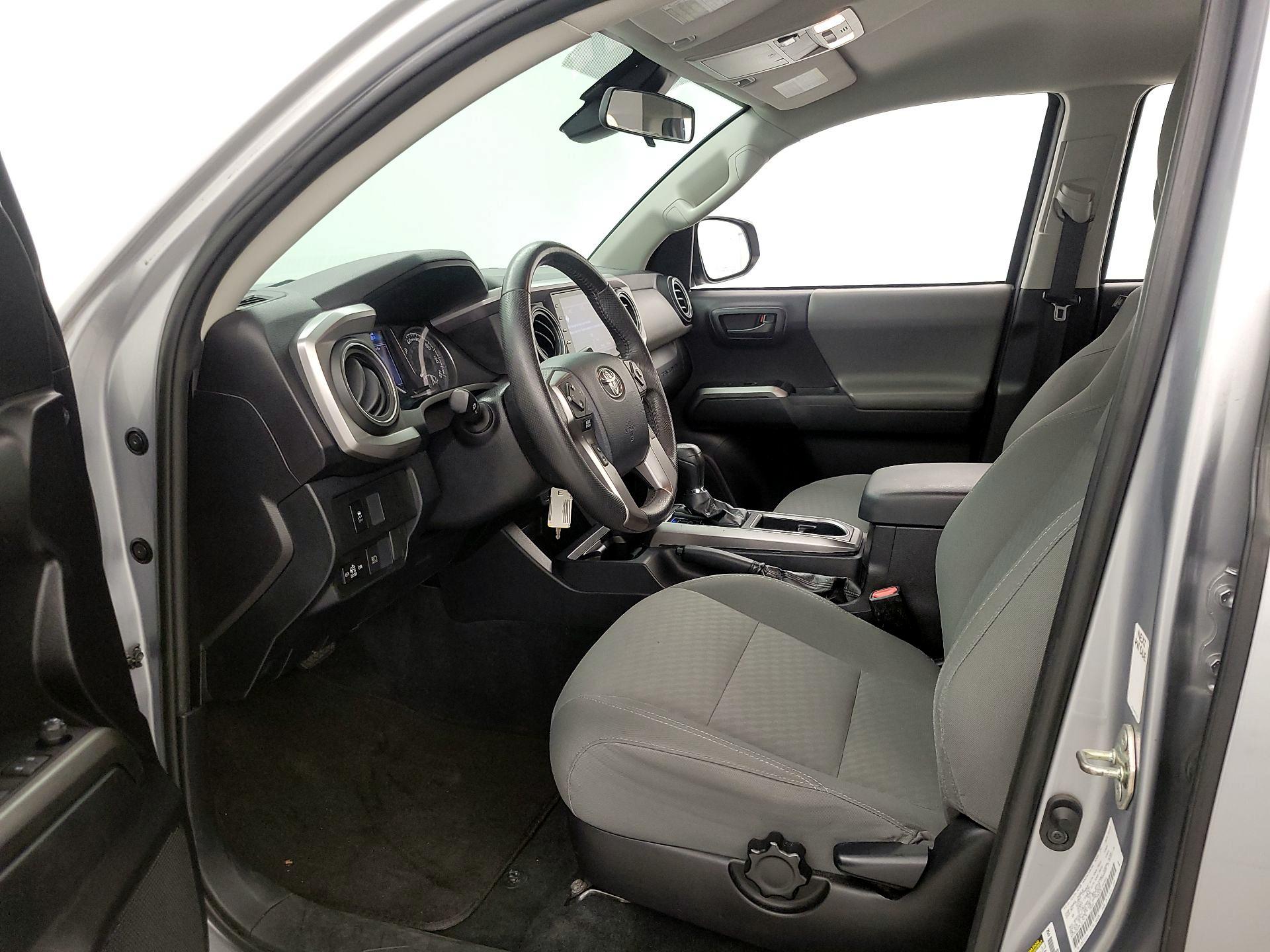 Thumbnail: 2020 Toyota Tacoma - 11
