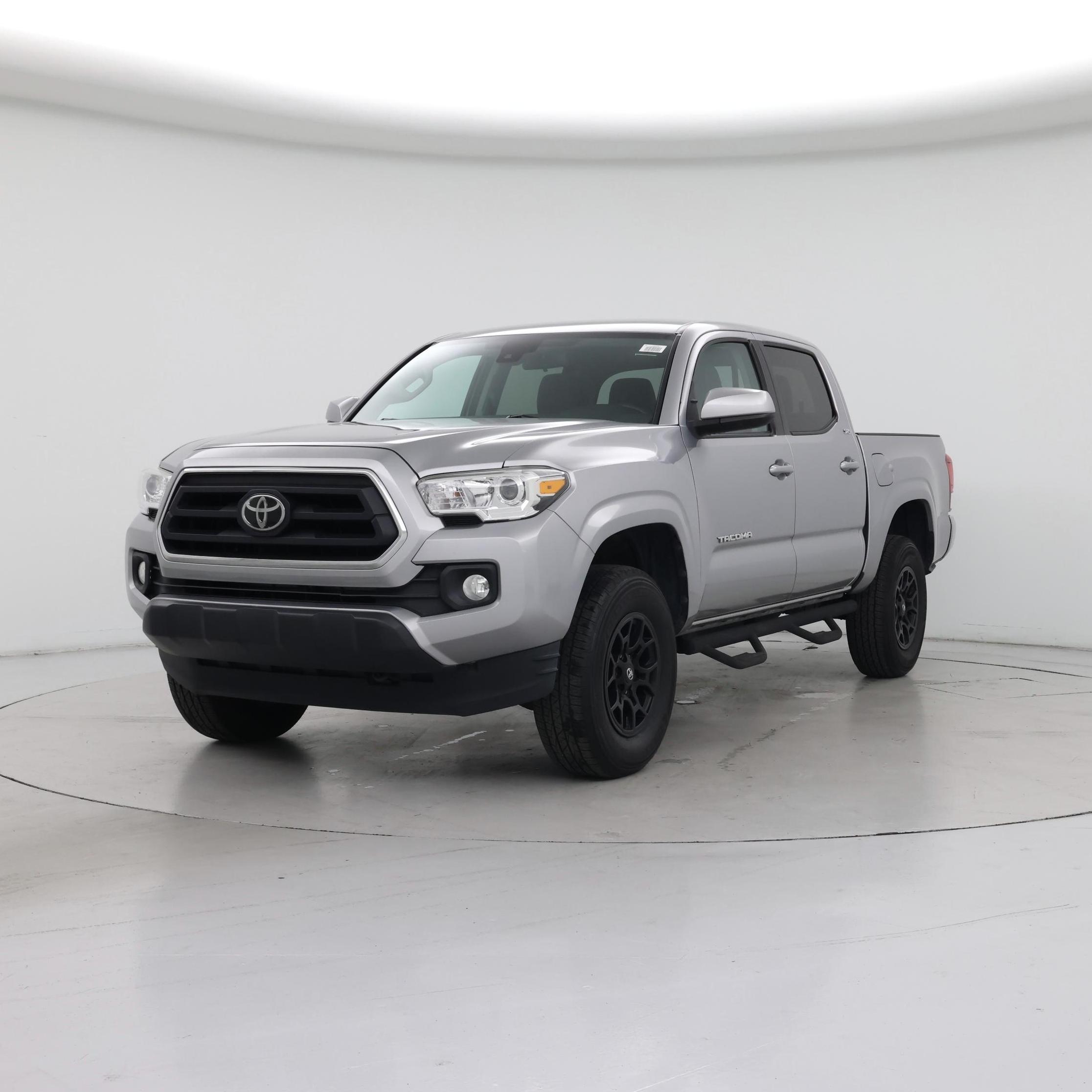 Thumbnail: 2020 Toyota Tacoma - 4