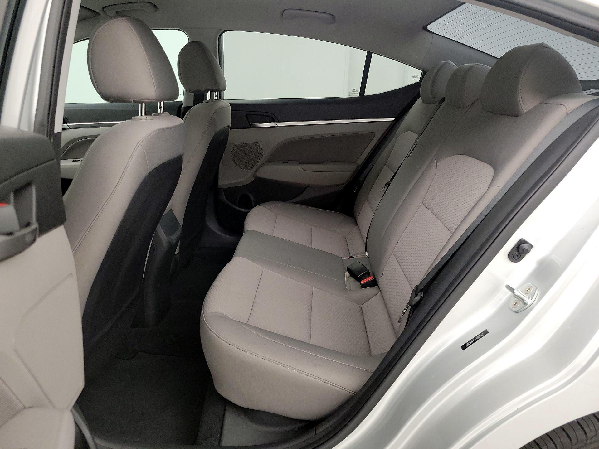 Thumbnail: 2020 Hyundai Elantra - 19