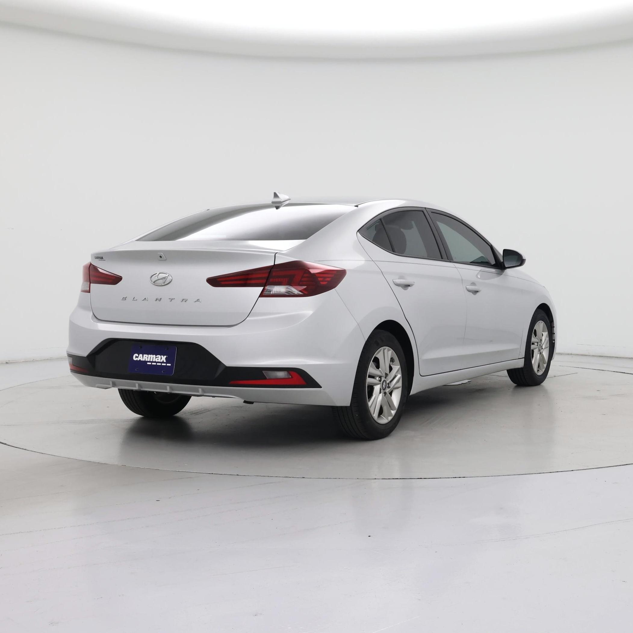 Thumbnail: 2020 Hyundai Elantra - 8