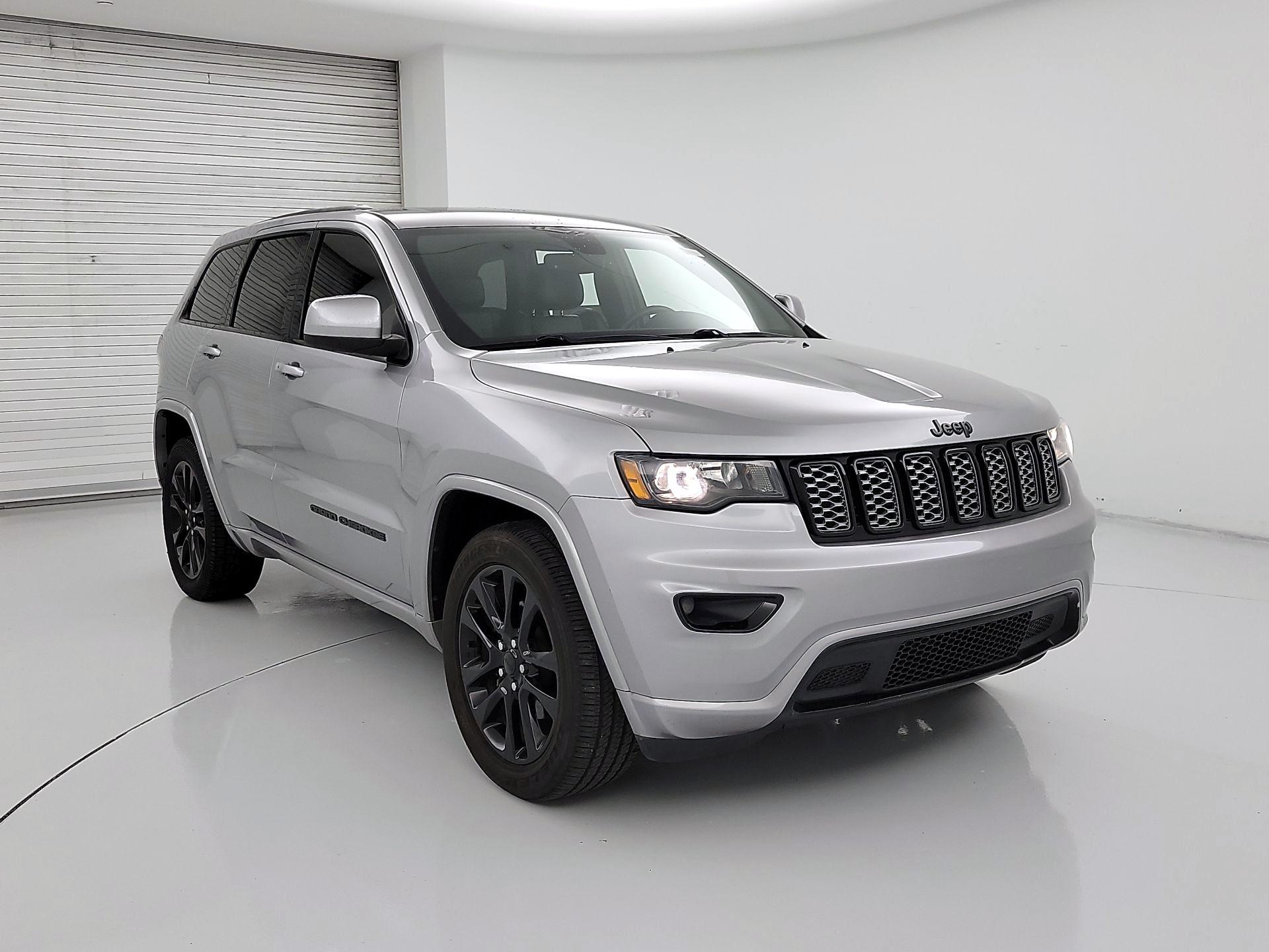 Thumbnail: 2018 Jeep Grand Cherokee - 1