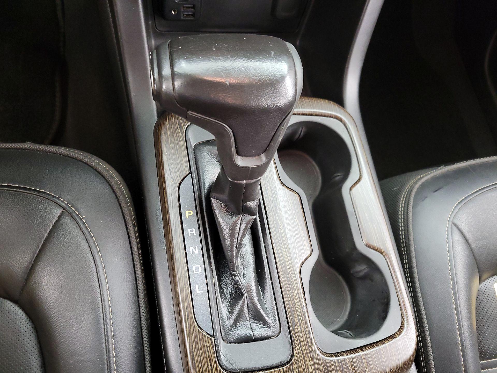 Thumbnail: 2020 GMC Canyon - 18