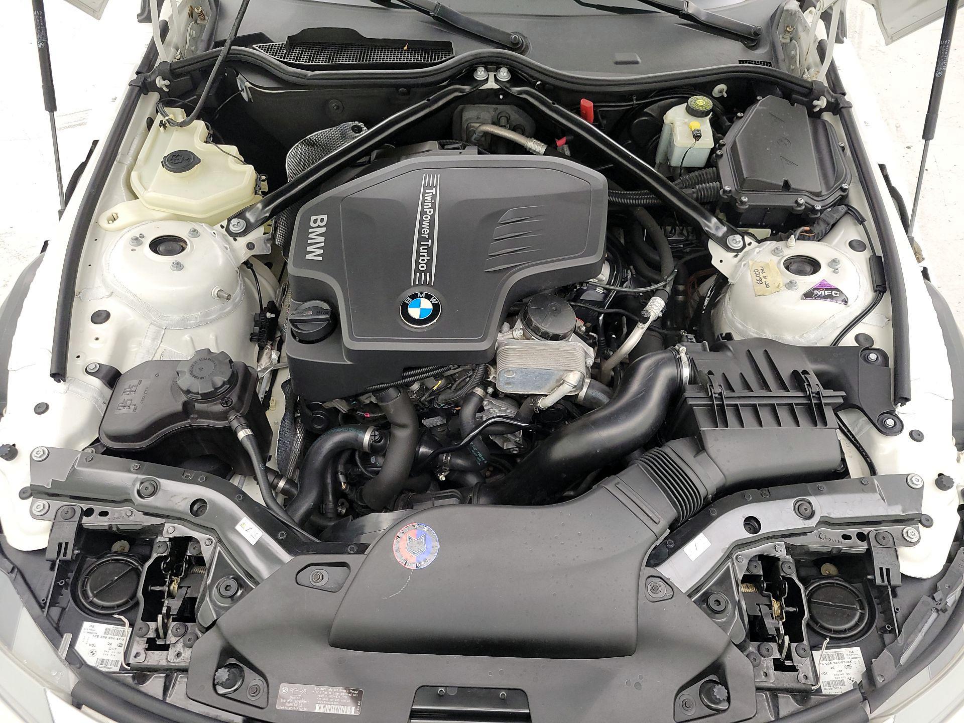 Thumbnail: 2013 BMW Z4 - 19