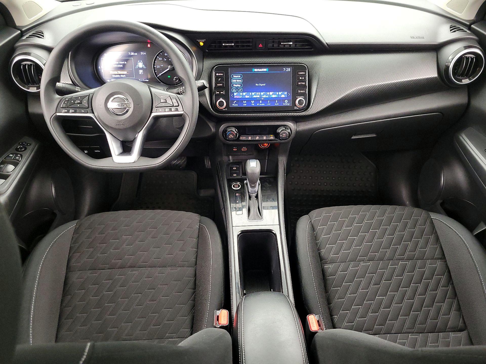 Thumbnail: 2021 Nissan Kicks - 9
