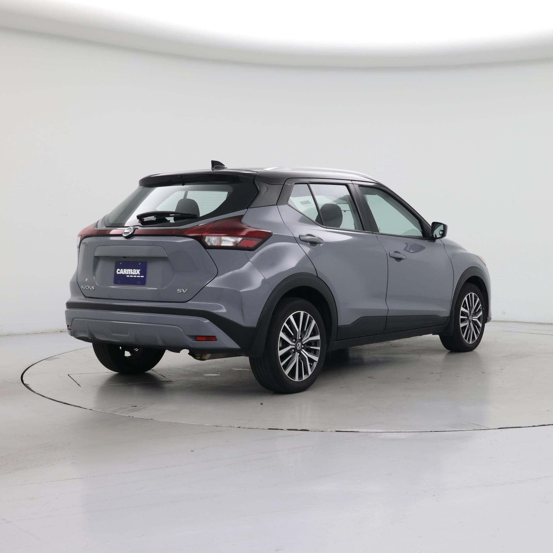 Thumbnail: 2021 Nissan Kicks - 8