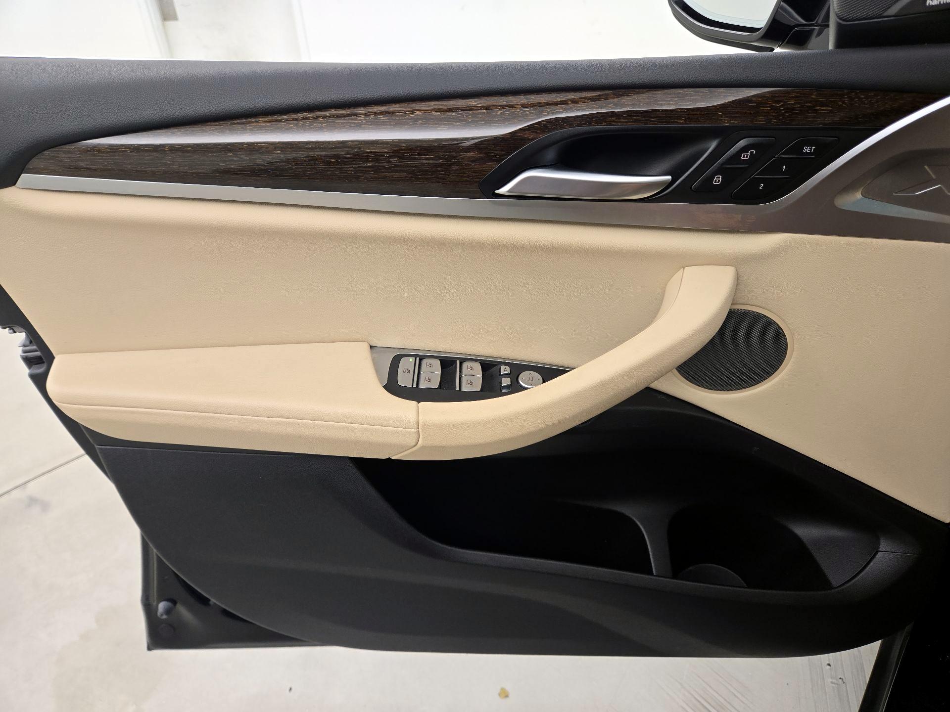 Thumbnail: 2021 BMW X3 - 12