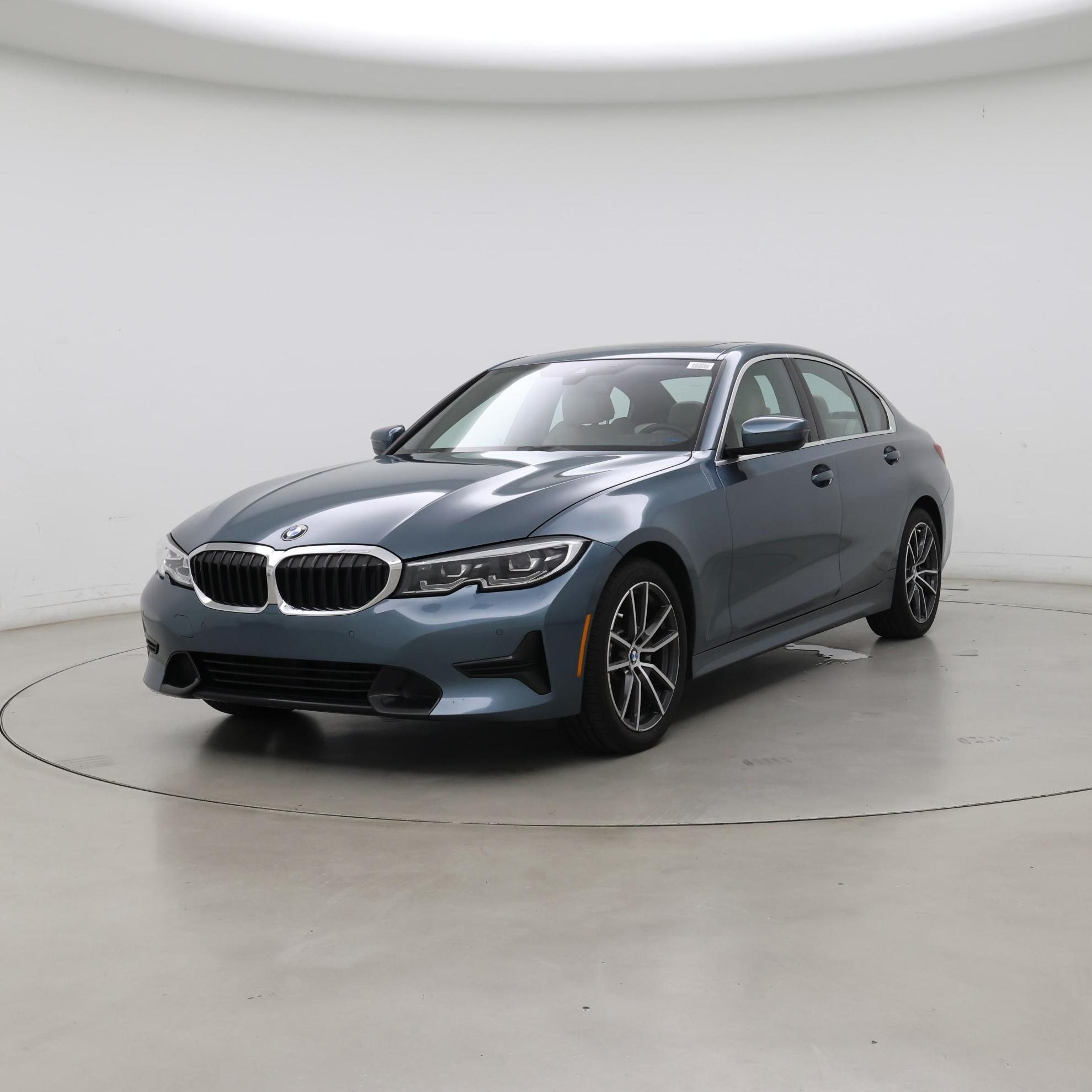Thumbnail: 2020 BMW 3 Series - 4