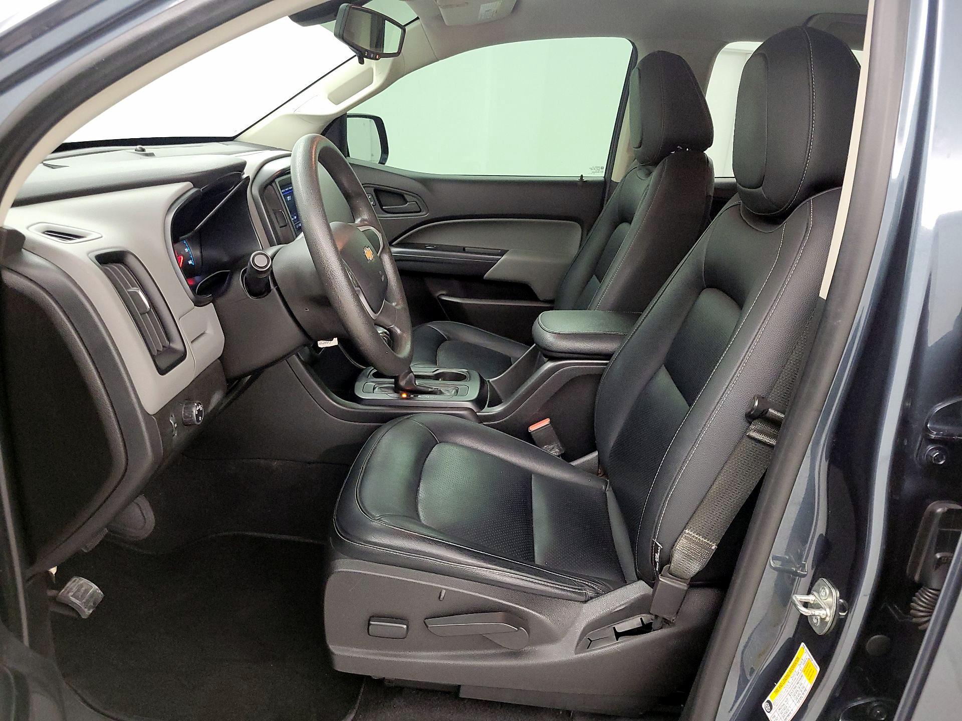 Thumbnail: 2019 Chevrolet Colorado - 11