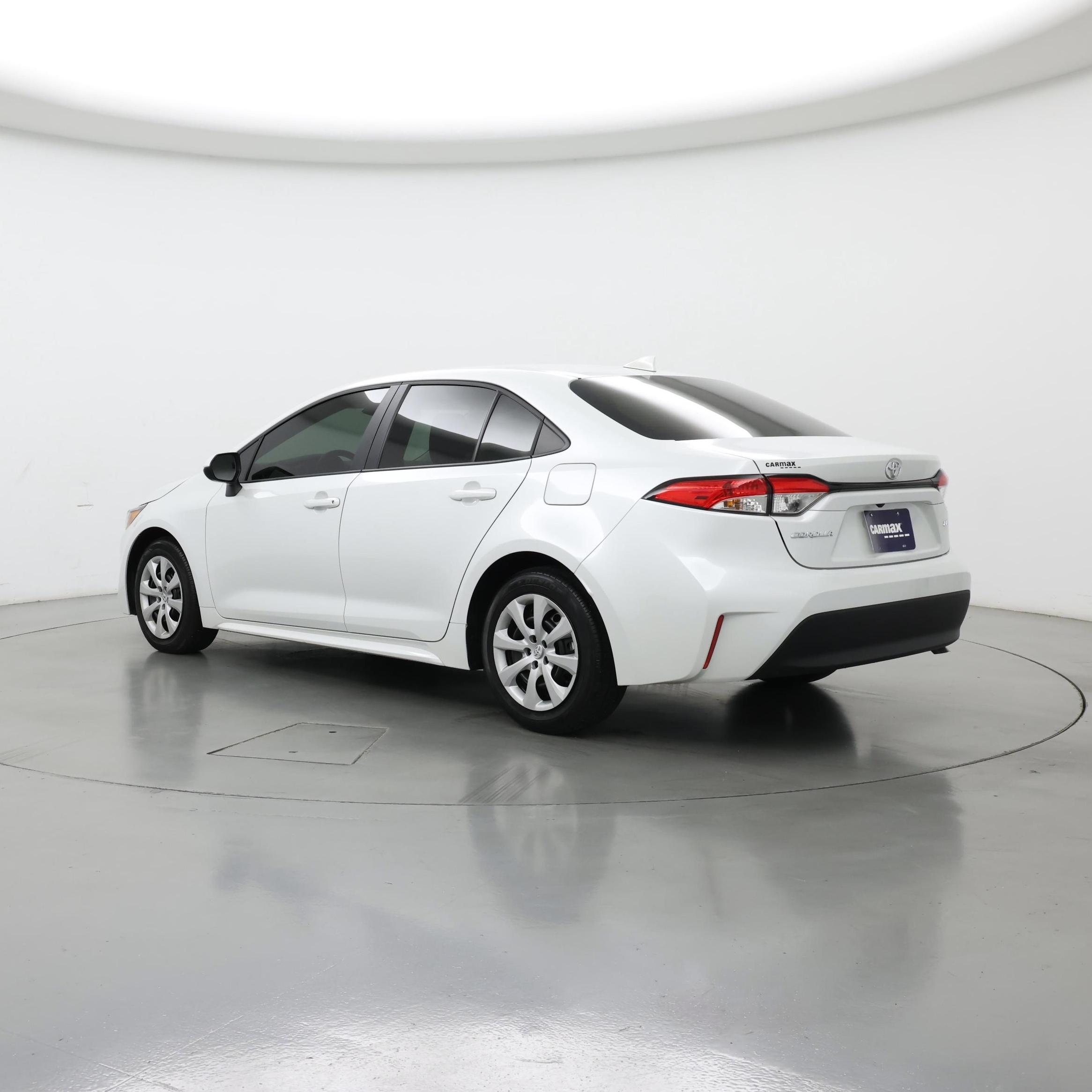 Thumbnail: 2025 Toyota Corolla - 2