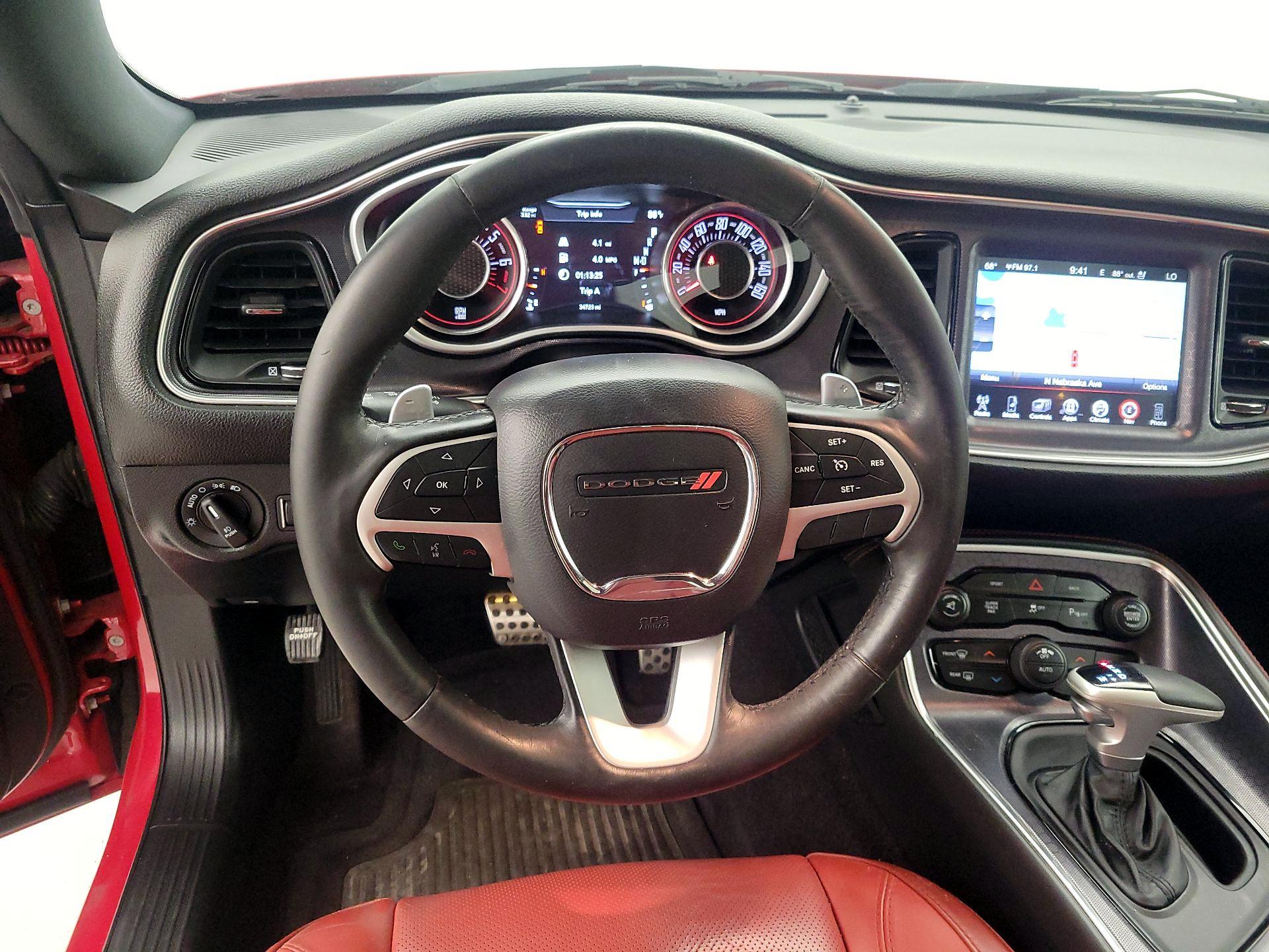 Thumbnail: 2016 Dodge Challenger - 10