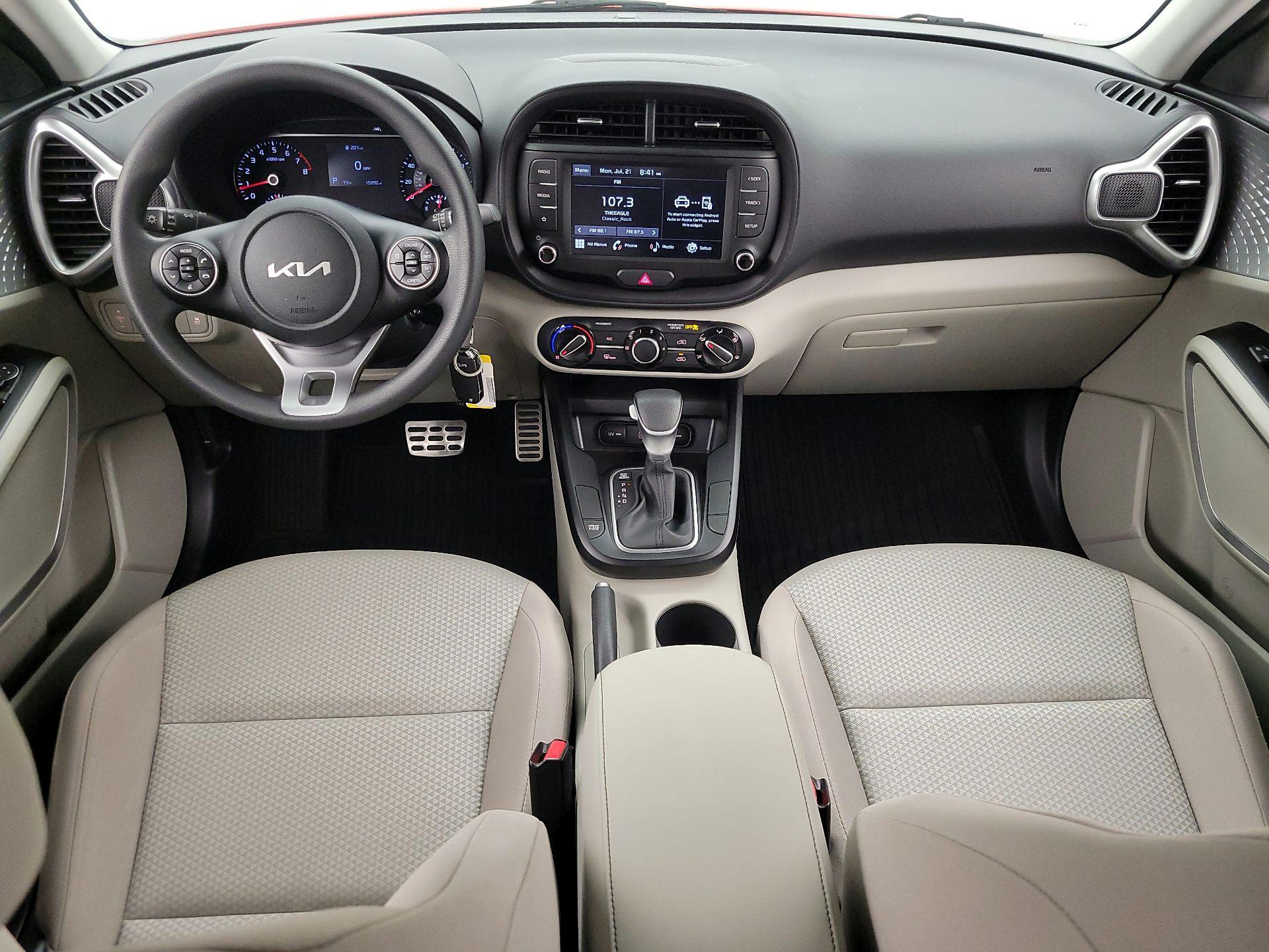 Thumbnail: 2022 Kia Soul - 9