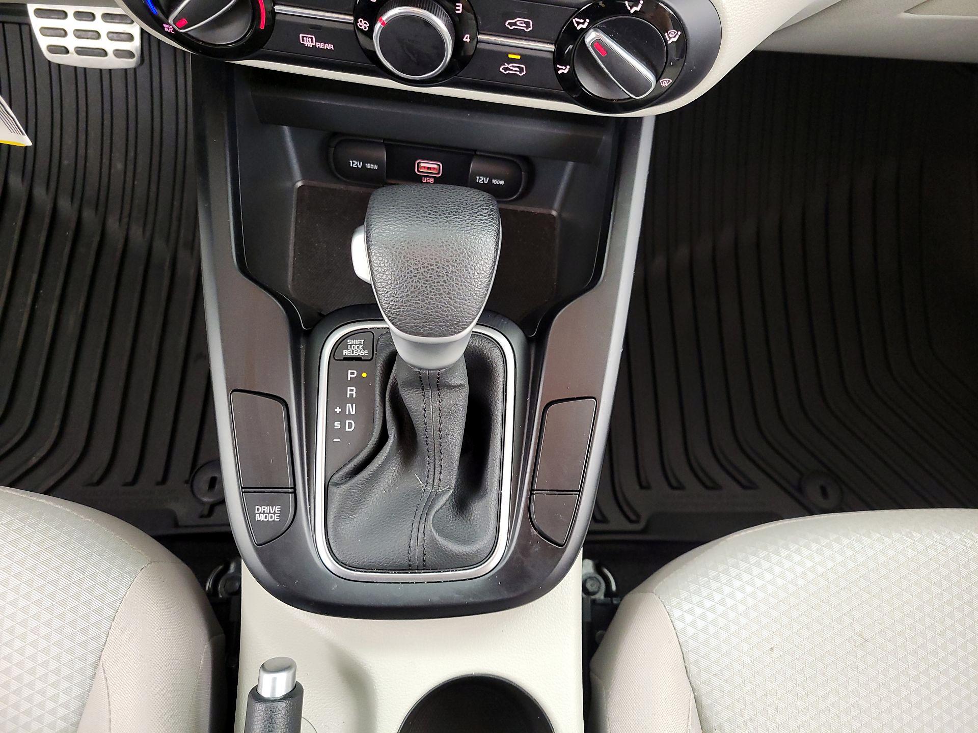 Thumbnail: 2022 Kia Soul - 17