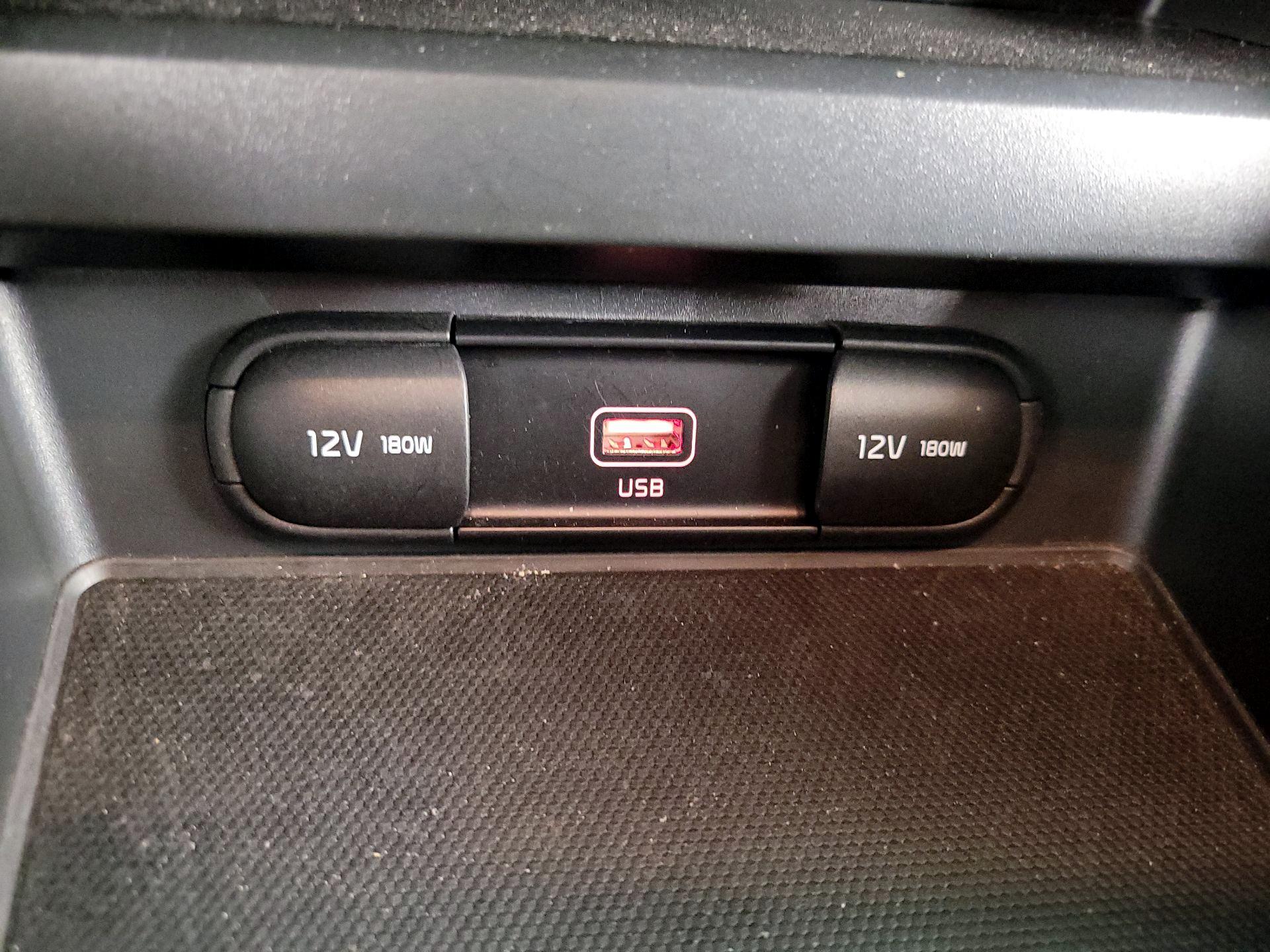 Thumbnail: 2022 Kia Soul - 18