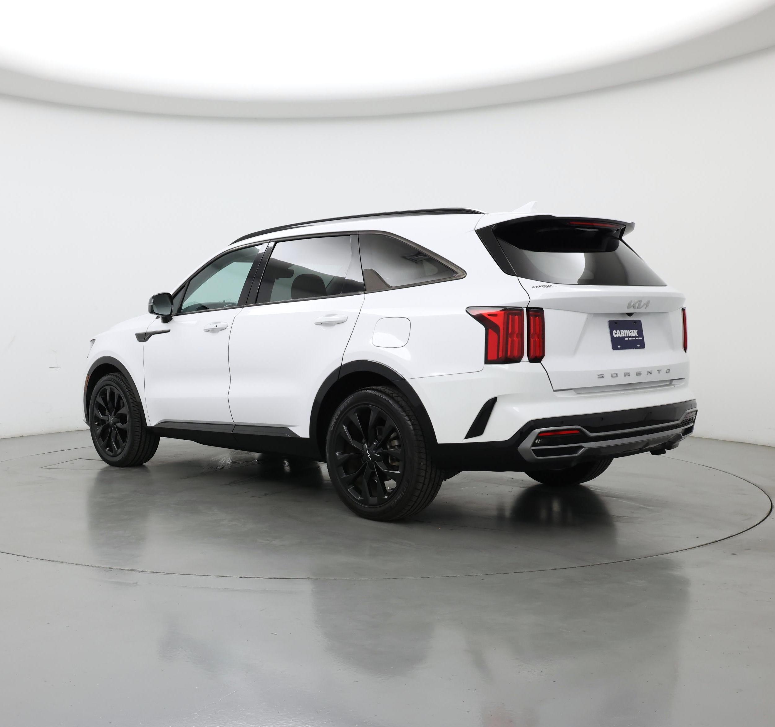 Thumbnail: 2022 Kia Sorento - 2