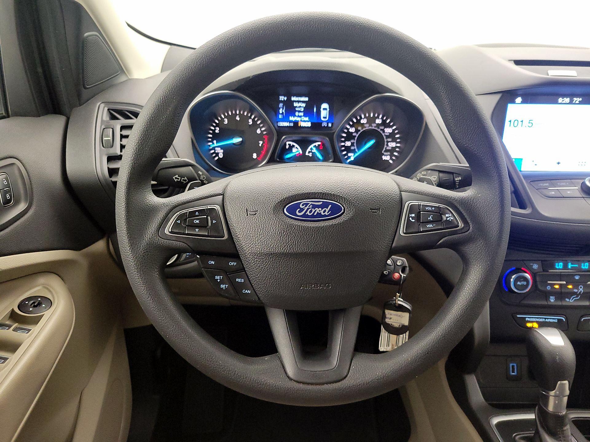 Thumbnail: 2017 Ford Escape - 10