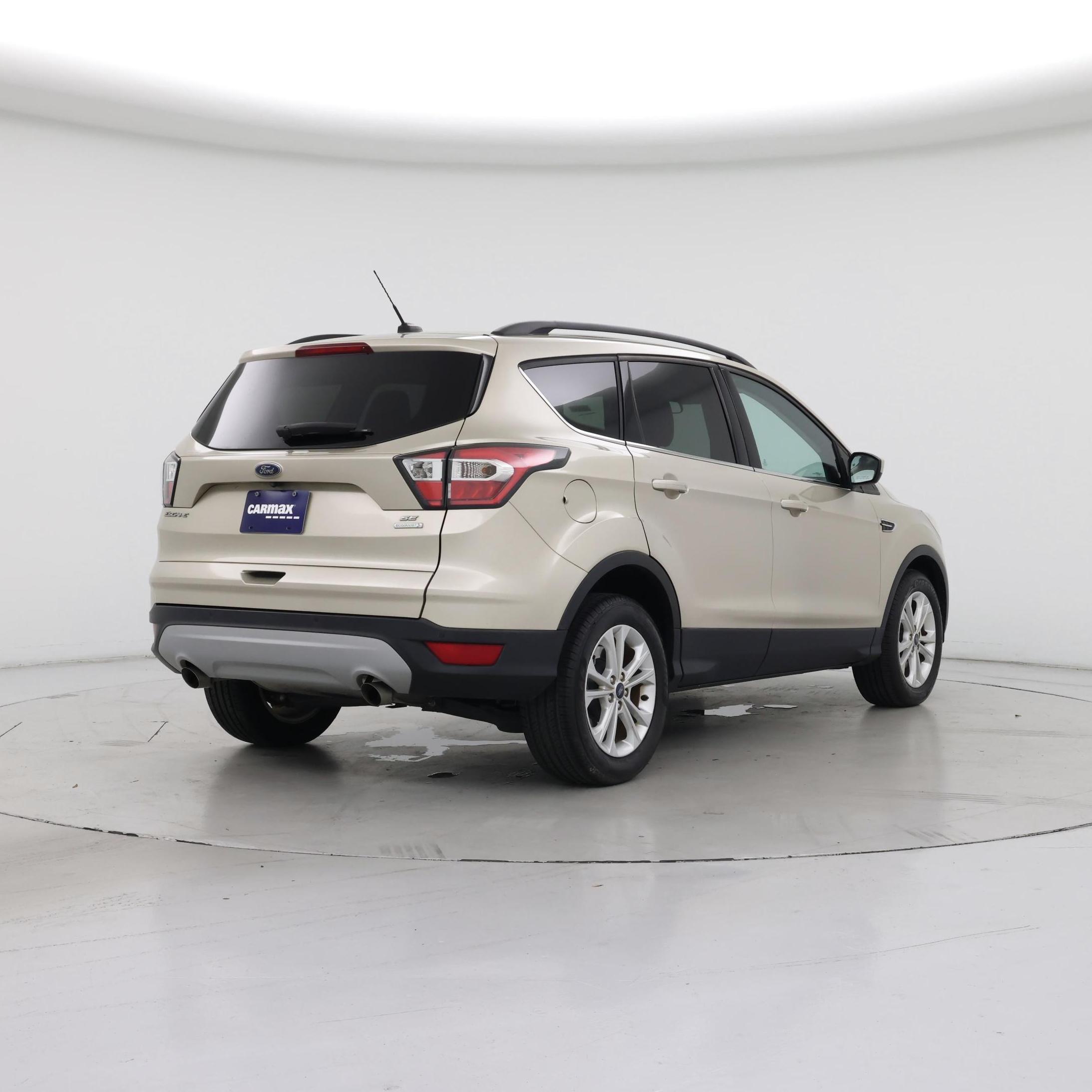 Thumbnail: 2017 Ford Escape - 8