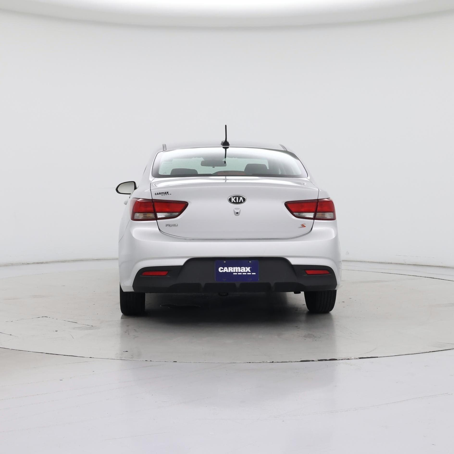 Thumbnail: 2019 Kia Rio - 6