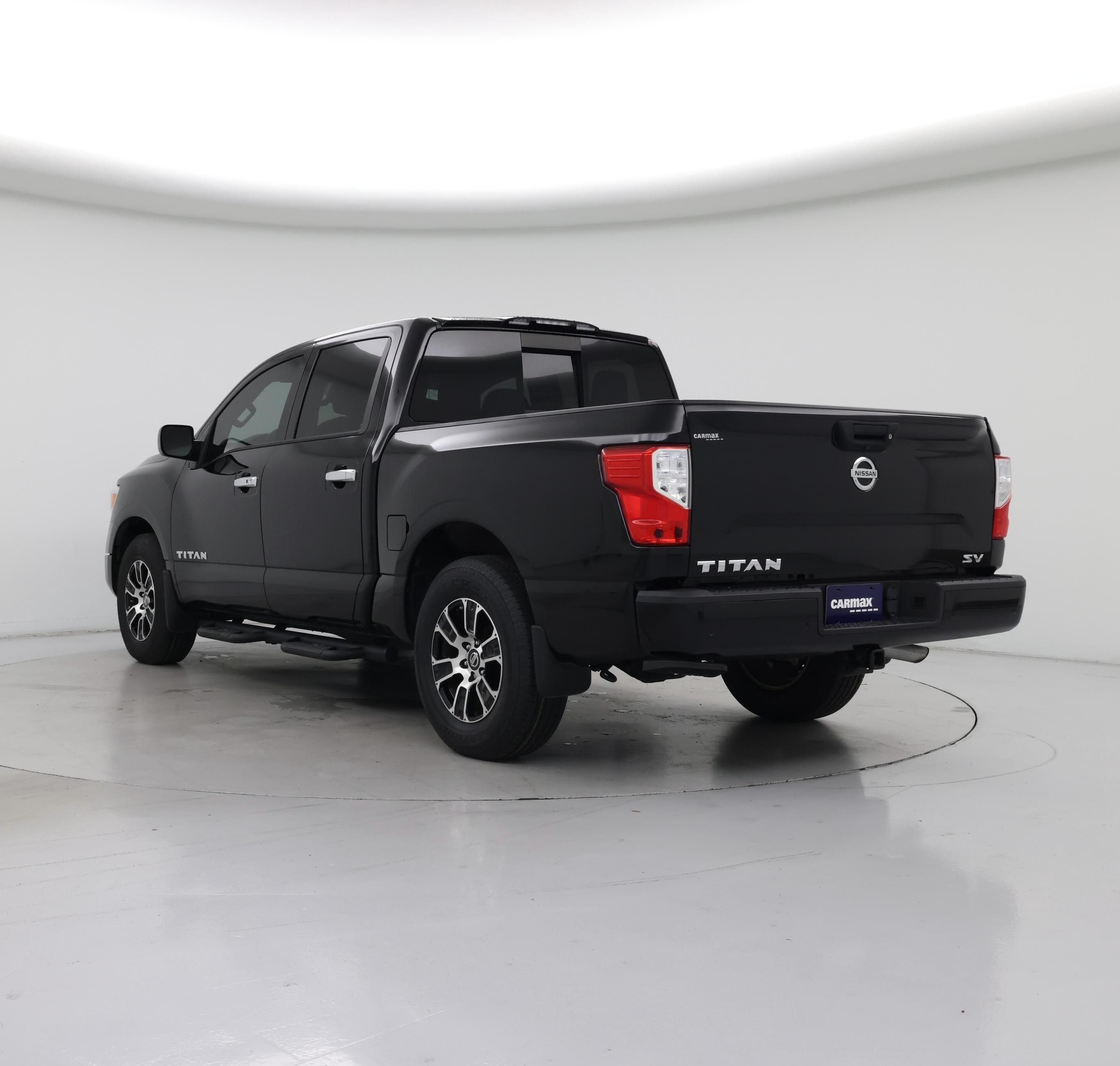 Thumbnail: 2021 Nissan Titan - 2