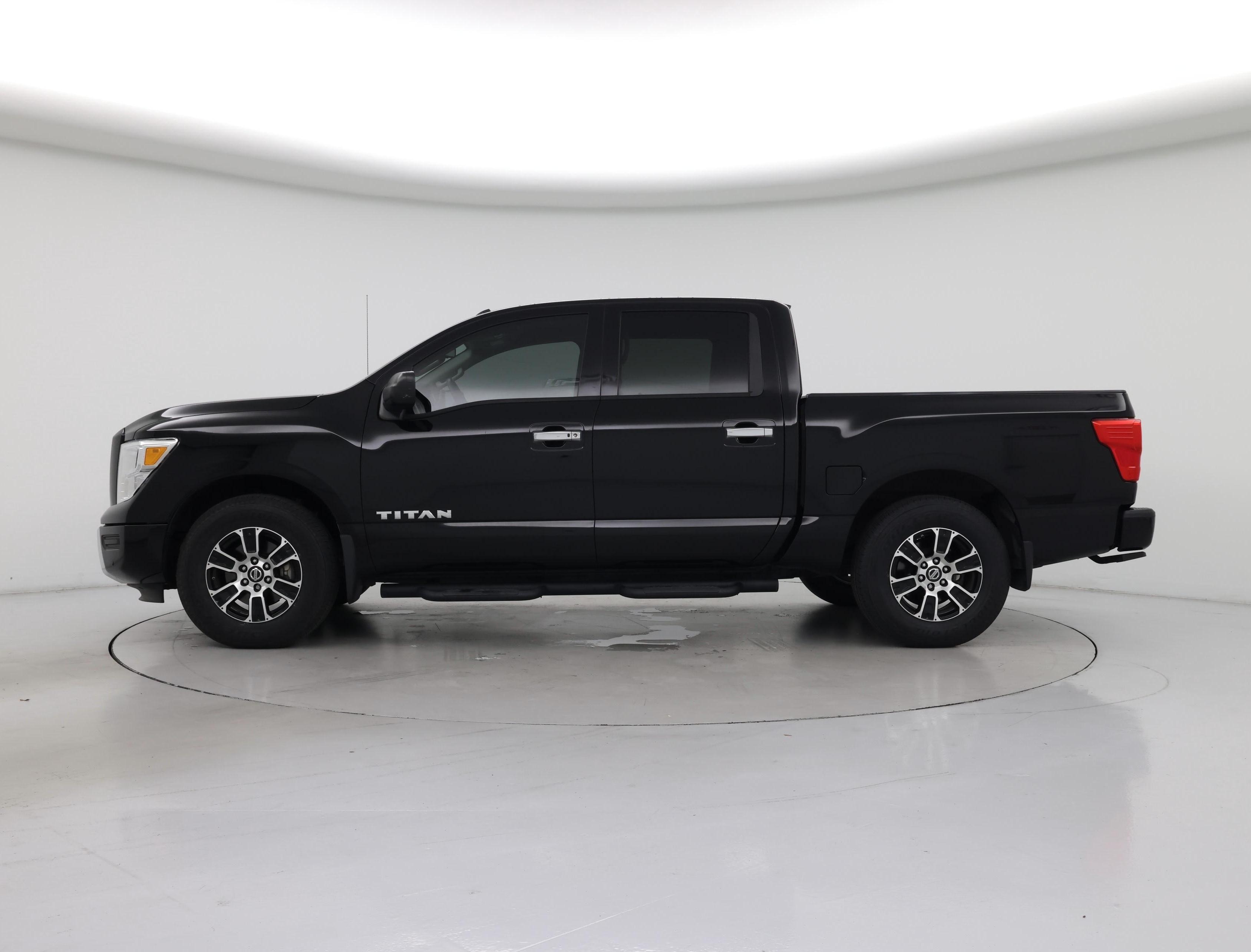 Thumbnail: 2021 Nissan Titan - 3