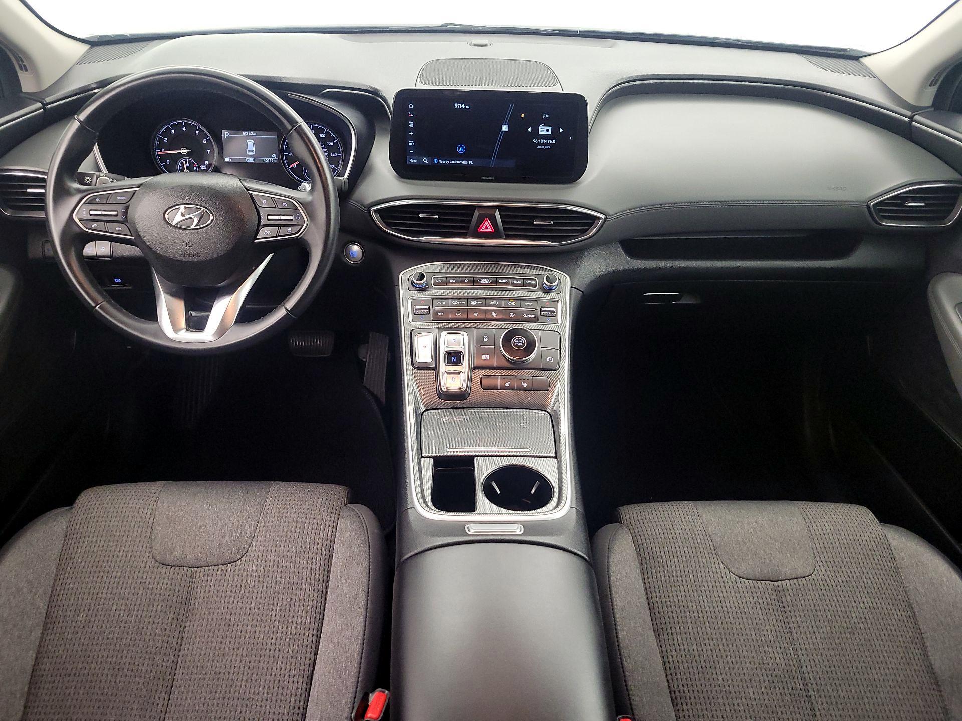 Thumbnail: 2023 Hyundai Santa Fe - 9