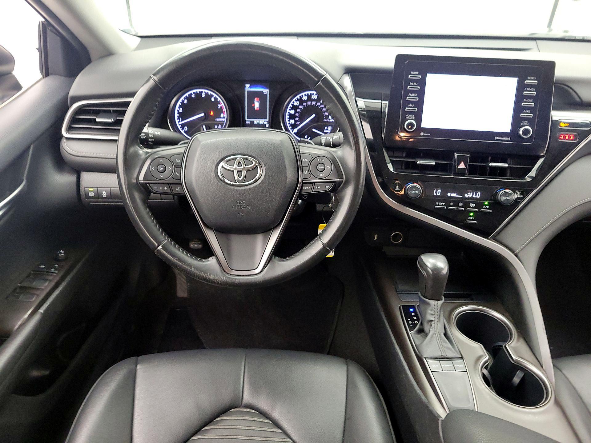 Thumbnail: 2023 Toyota Camry - 10
