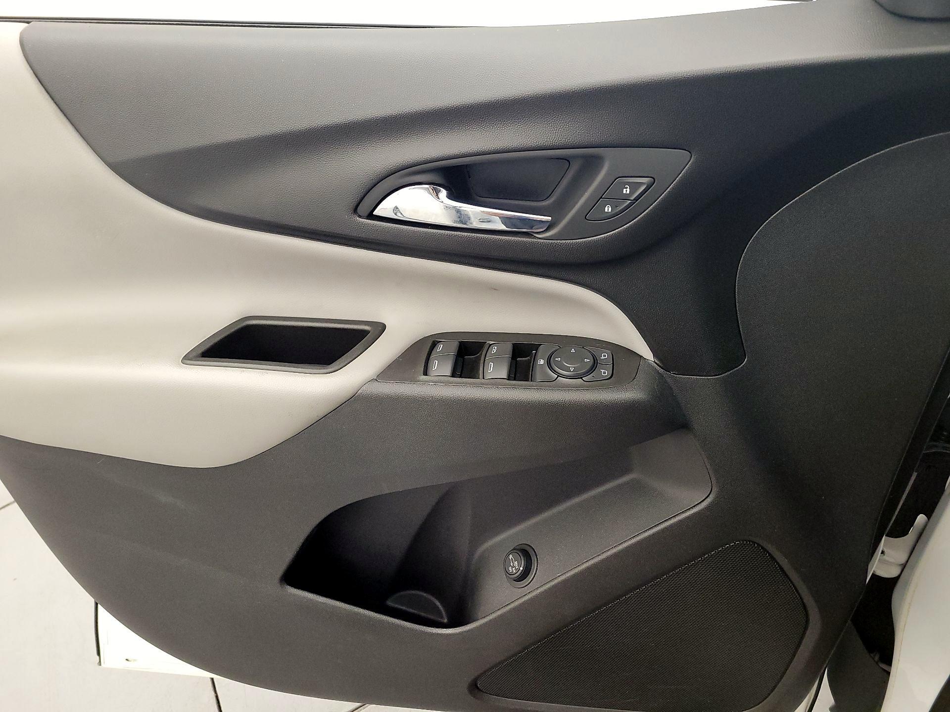 Thumbnail: 2020 Chevrolet Equinox - 12