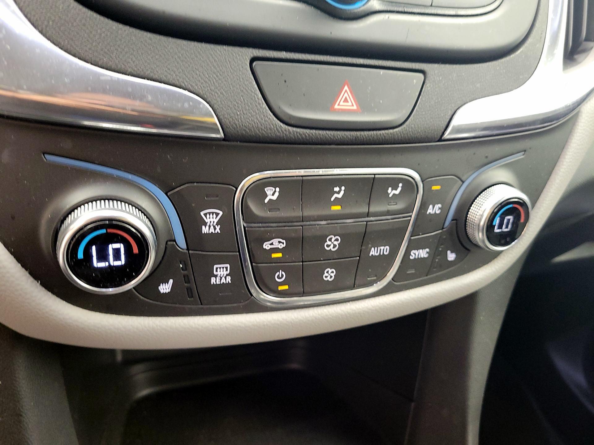 Thumbnail: 2020 Chevrolet Equinox - 14