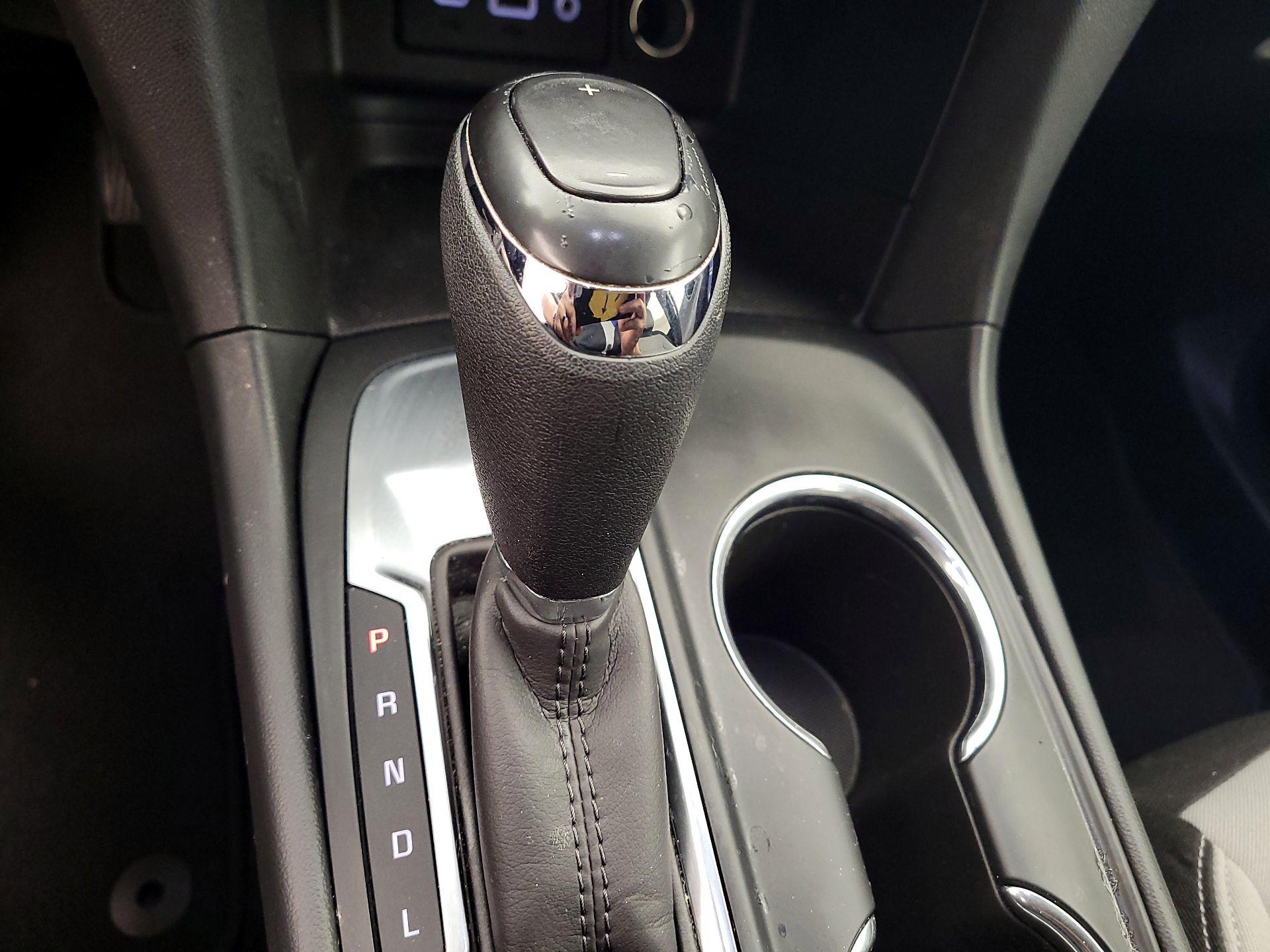 Thumbnail: 2020 Chevrolet Equinox - 15