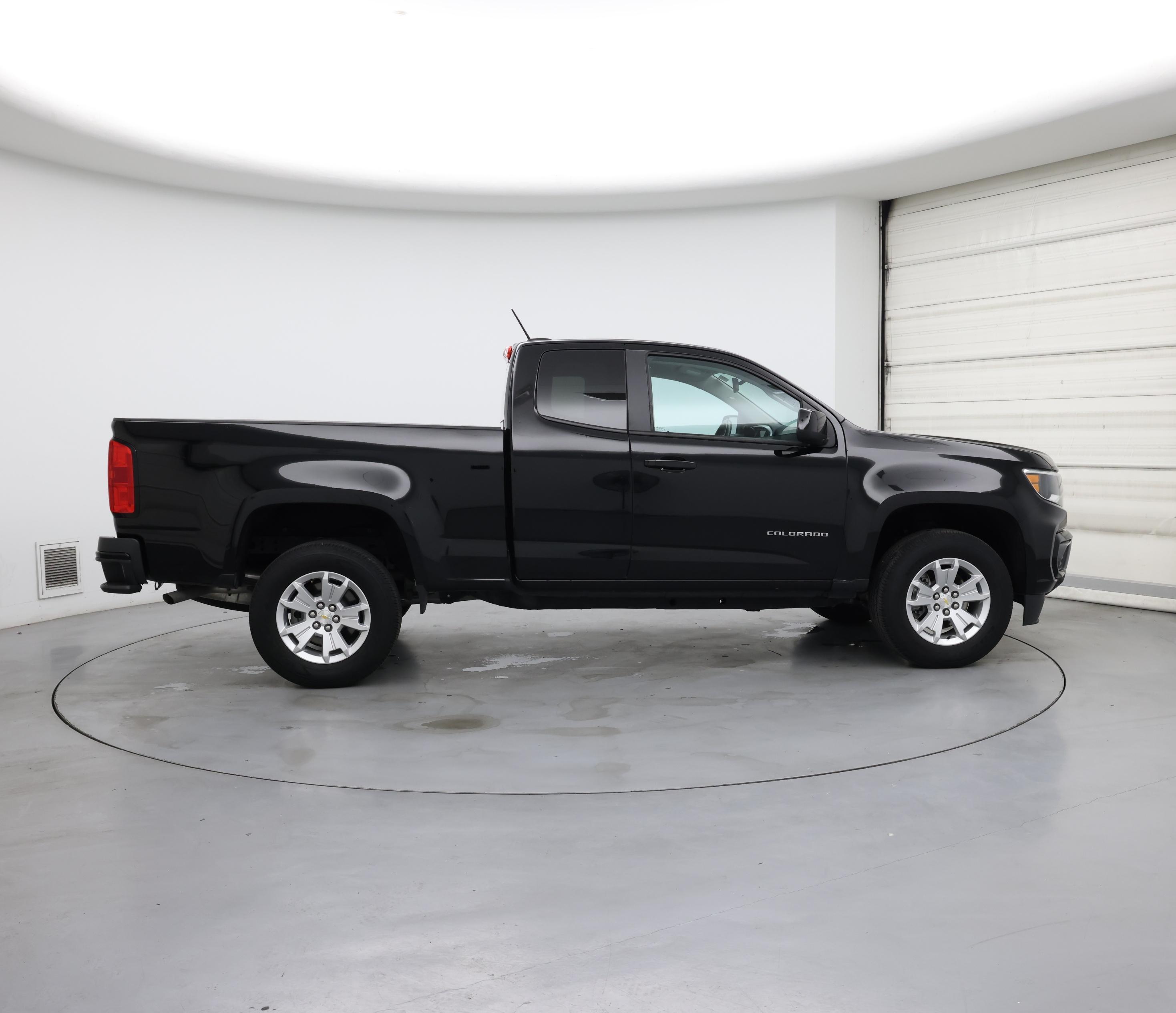 Thumbnail: 2022 Chevrolet Colorado - 7
