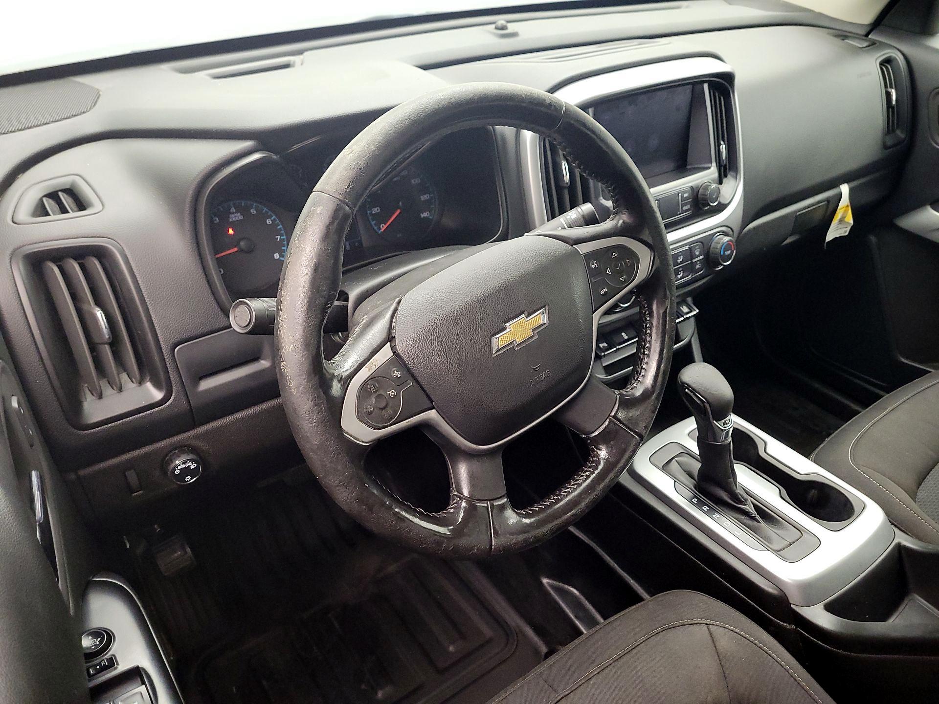 Thumbnail: 2022 Chevrolet Colorado - 9