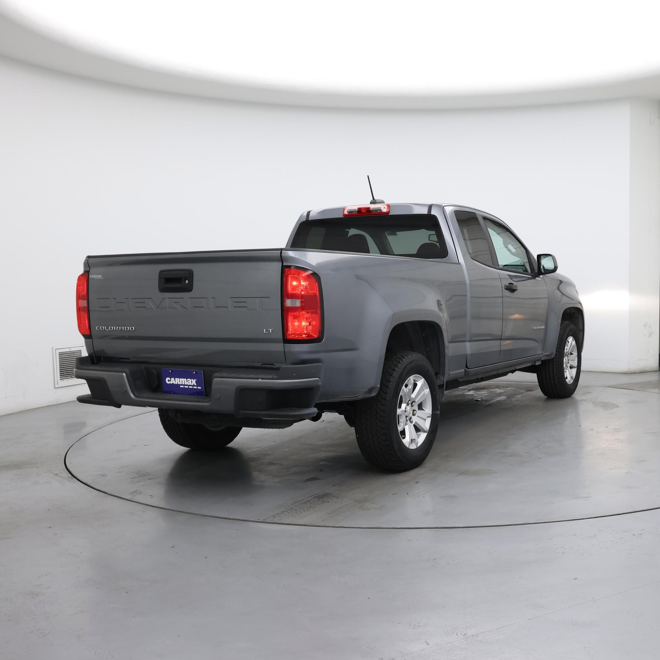 Thumbnail: 2022 Chevrolet Colorado - 8