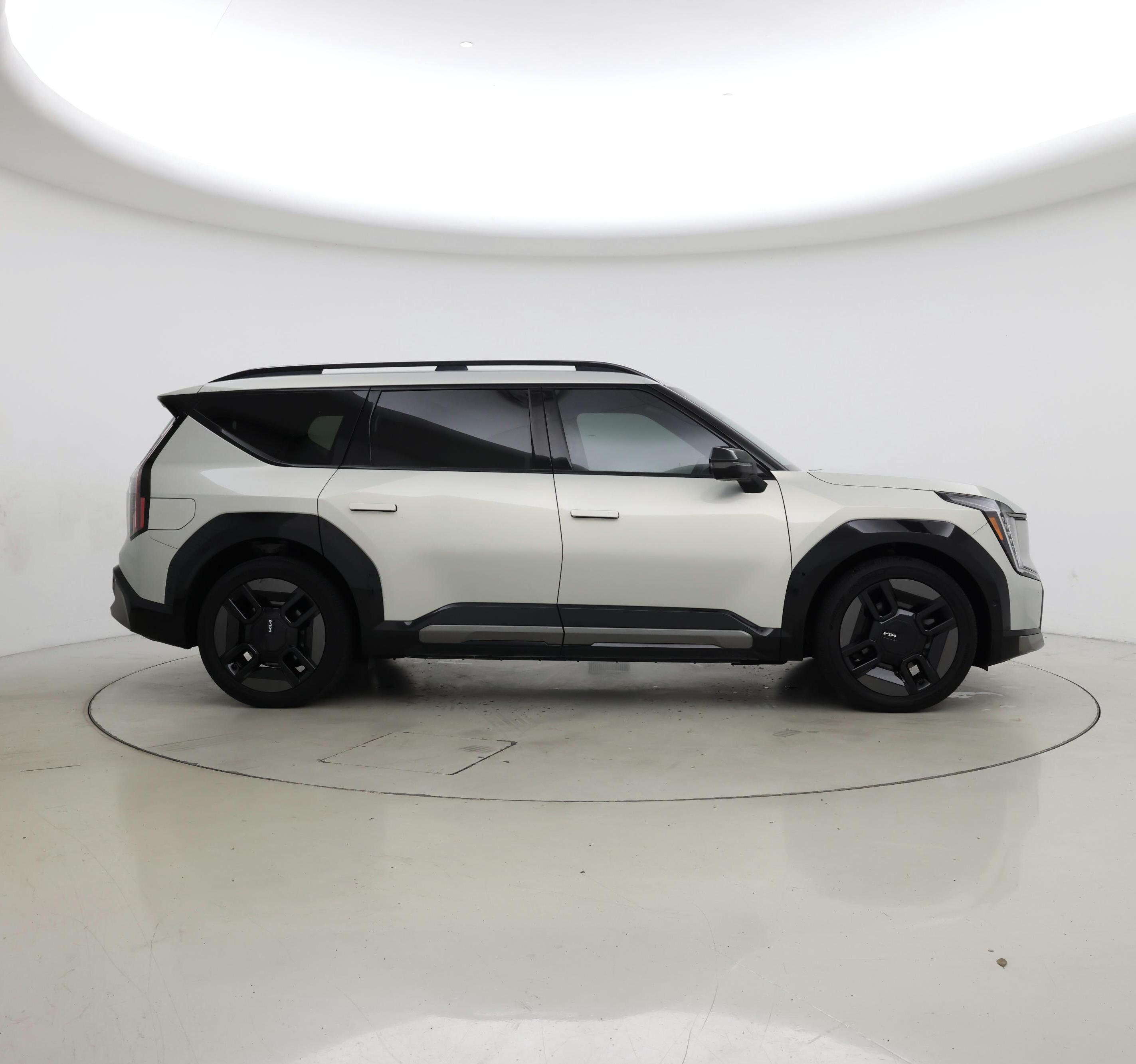 Thumbnail: 2024 Kia EV9 - 7