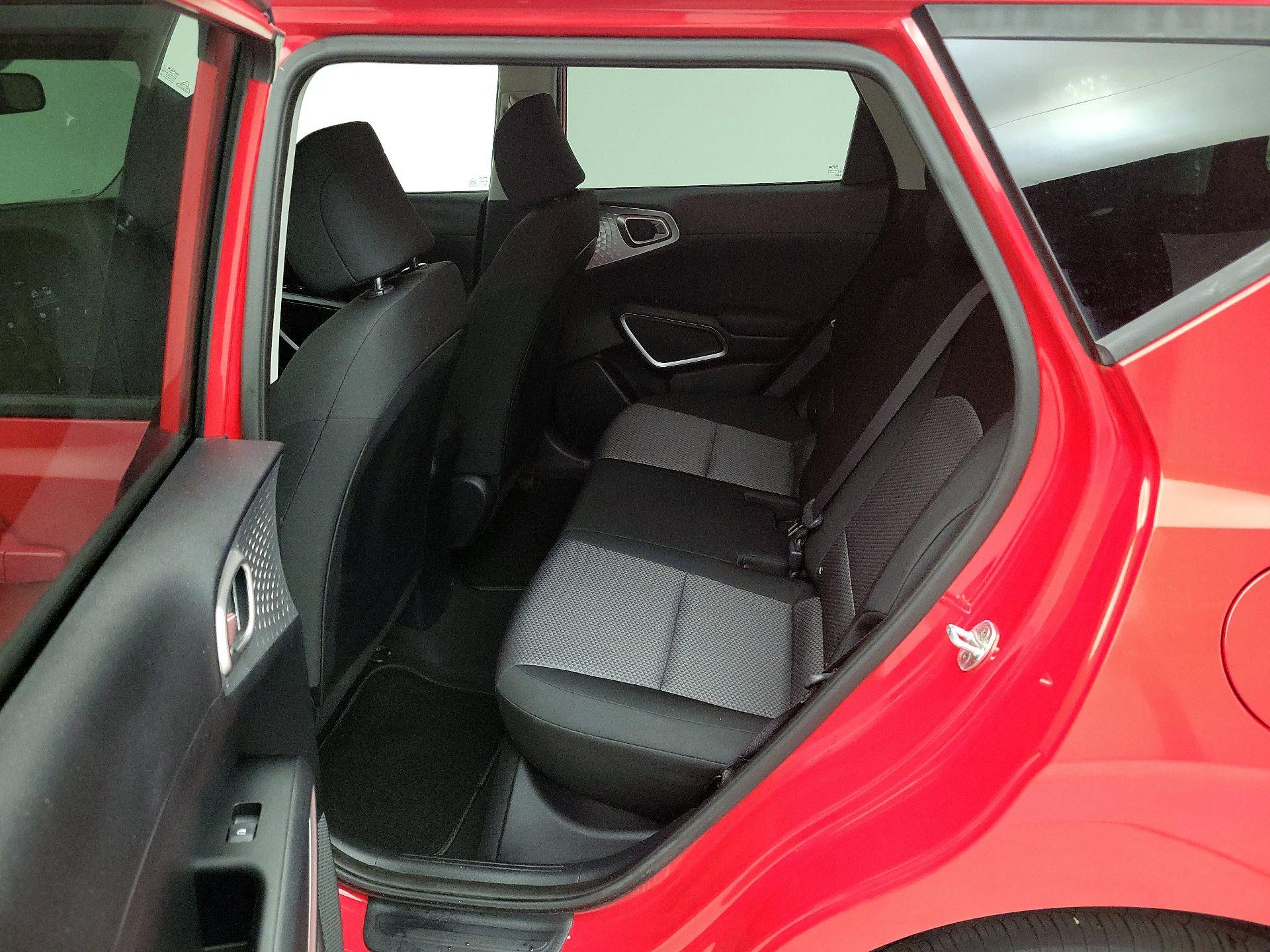 Thumbnail: 2020 Kia Soul - 19