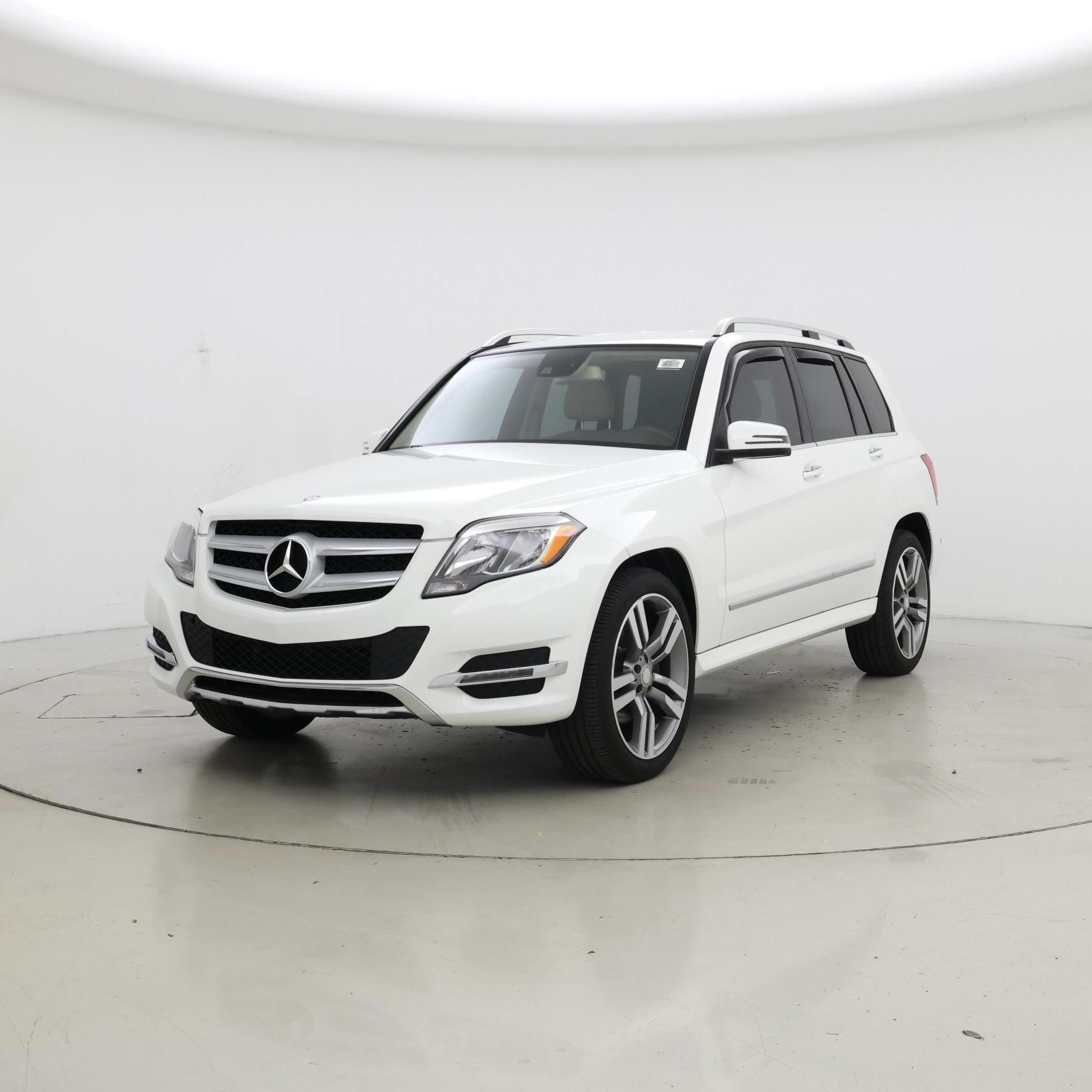 Thumbnail: 2015 Mercedes-Benz GLK - 4
