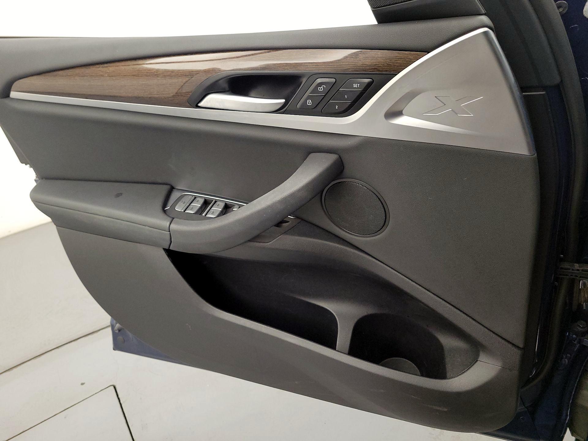 Thumbnail: 2020 BMW X3 - 12