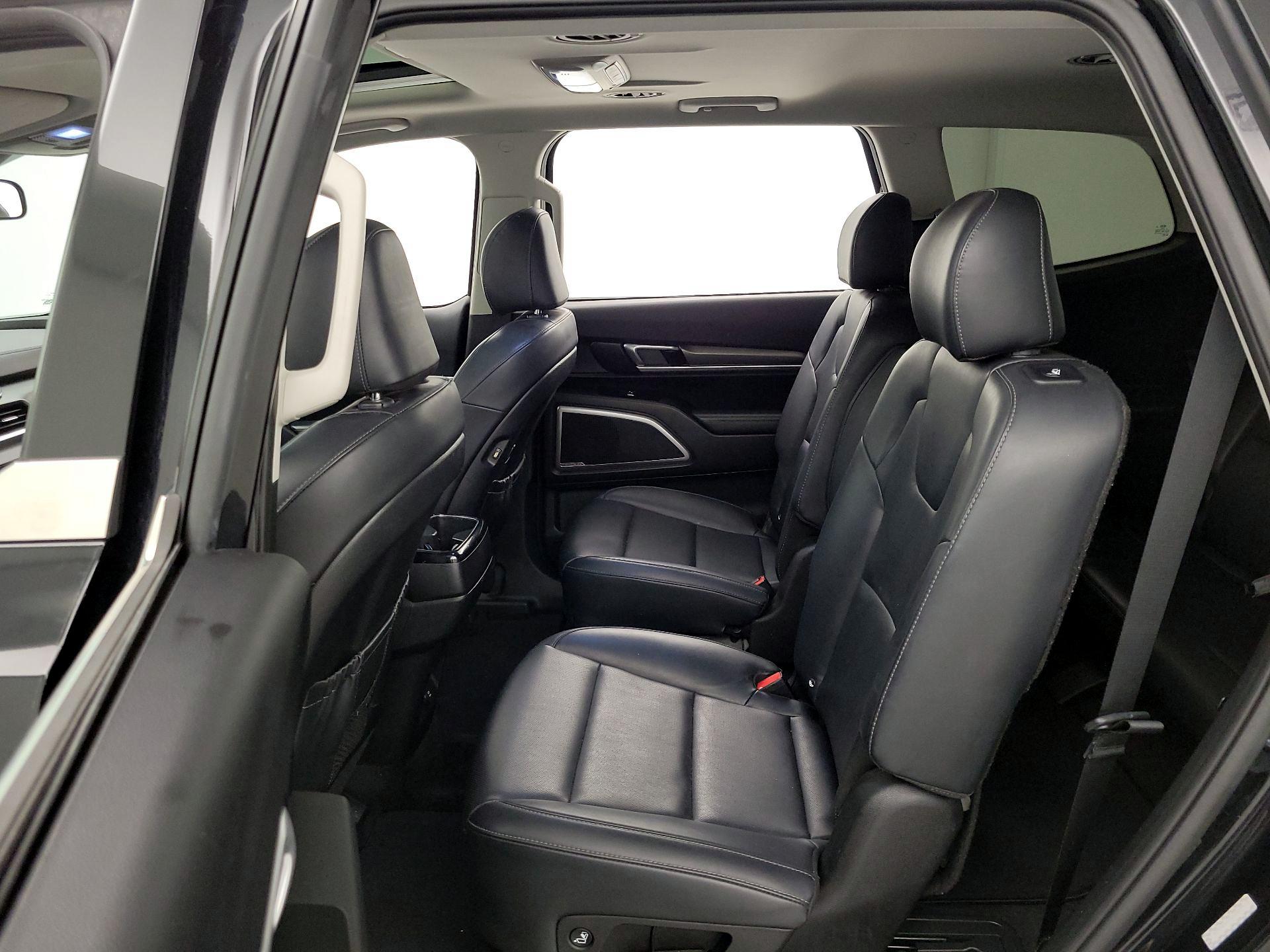 Thumbnail: 2020 Kia Telluride - 20