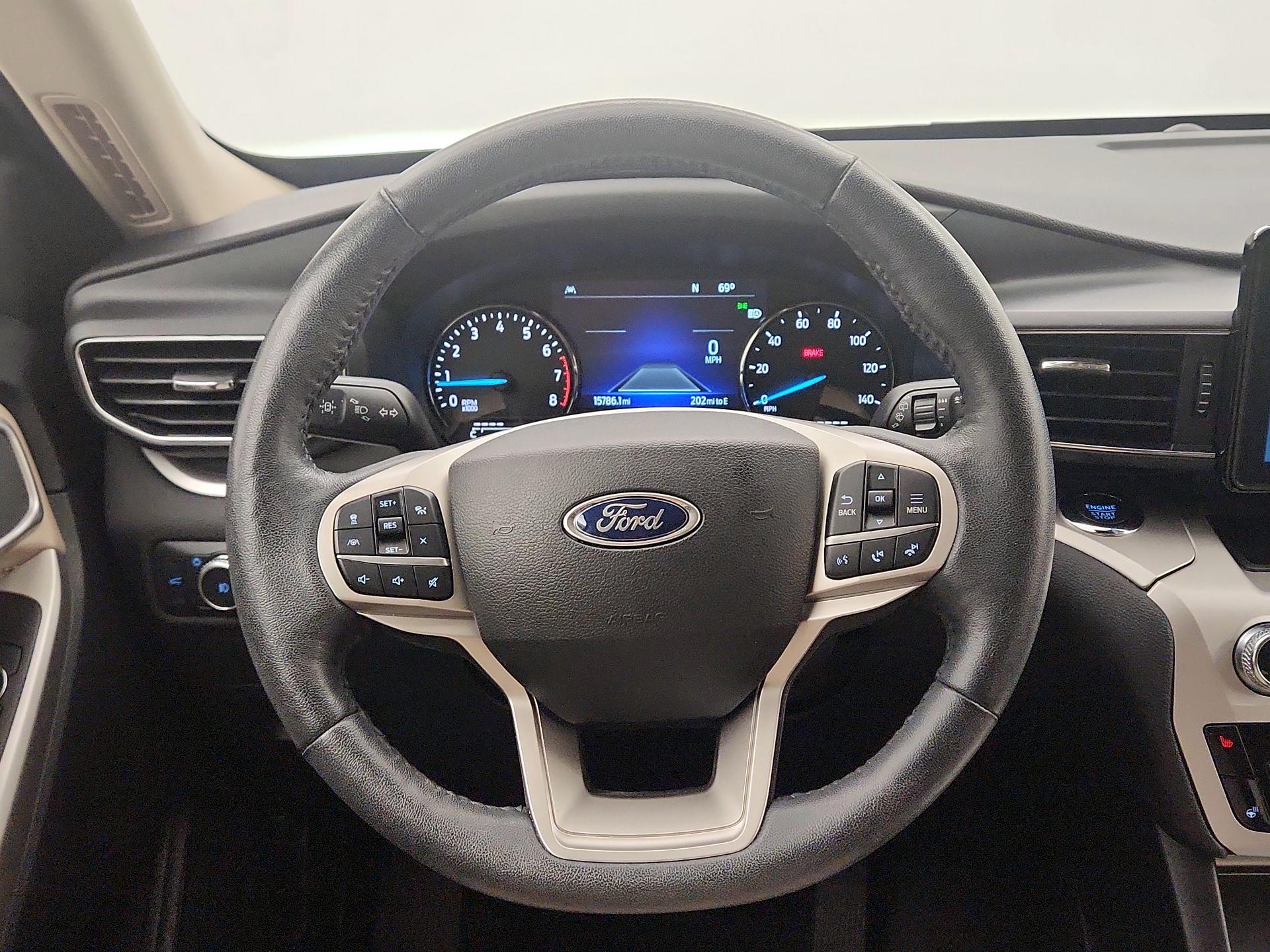Thumbnail: 2022 Ford Explorer - 10