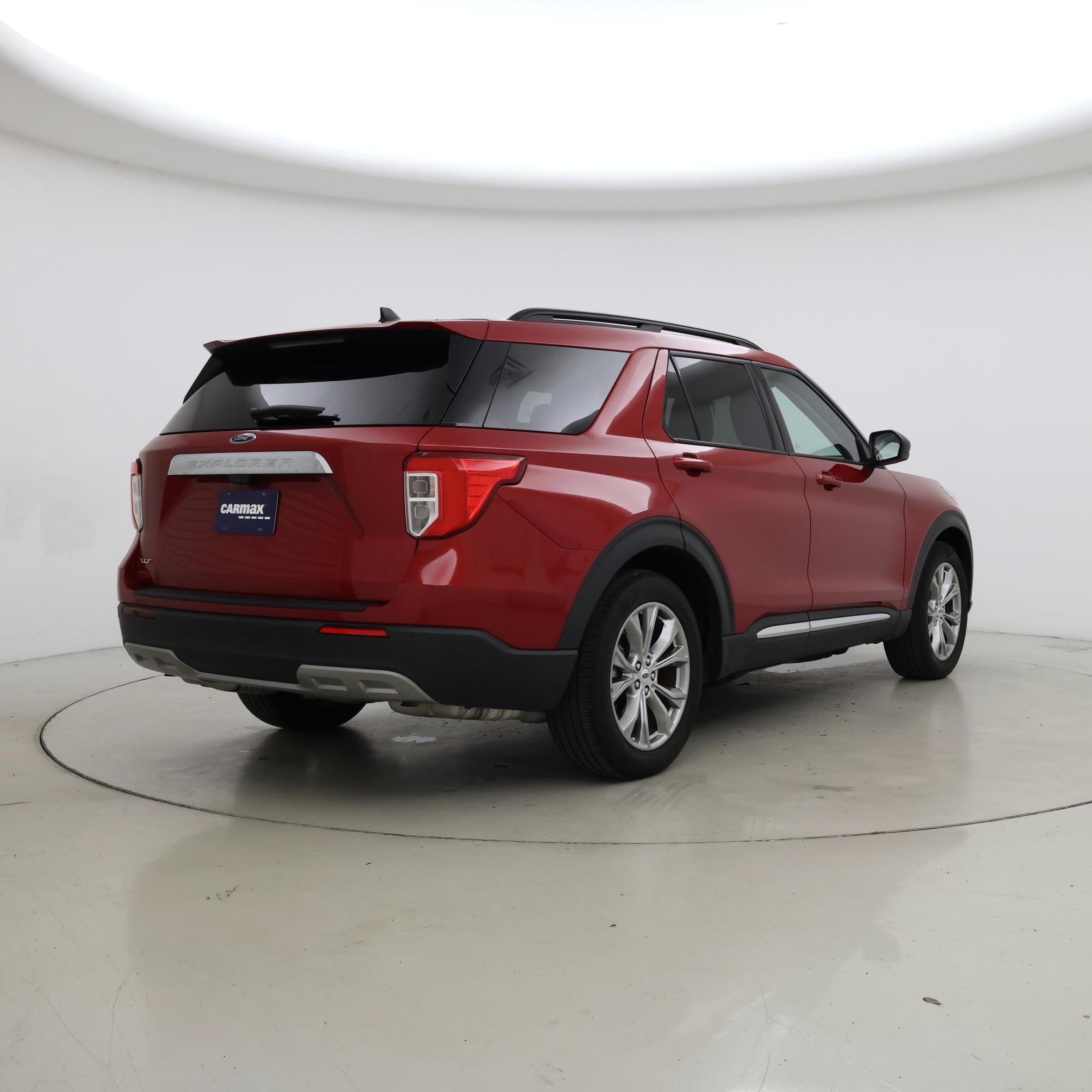 Thumbnail: 2022 Ford Explorer - 8