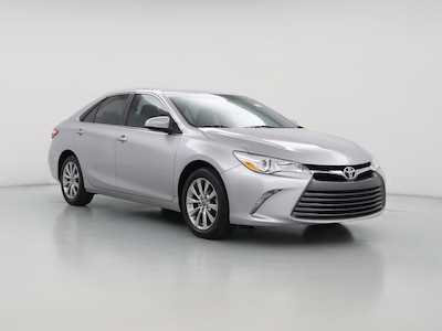 Silver 2015 Toyota Camry XLE