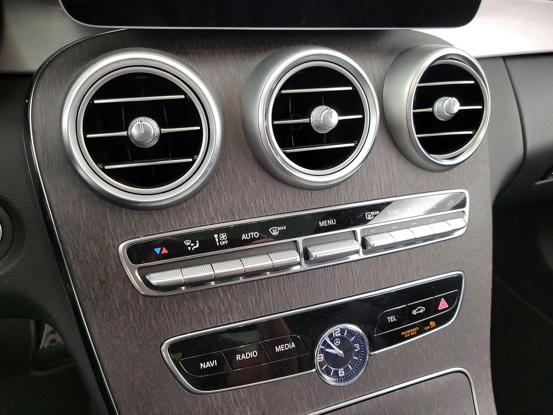 Thumbnail: 2020 Mercedes-Benz C-Class - 17