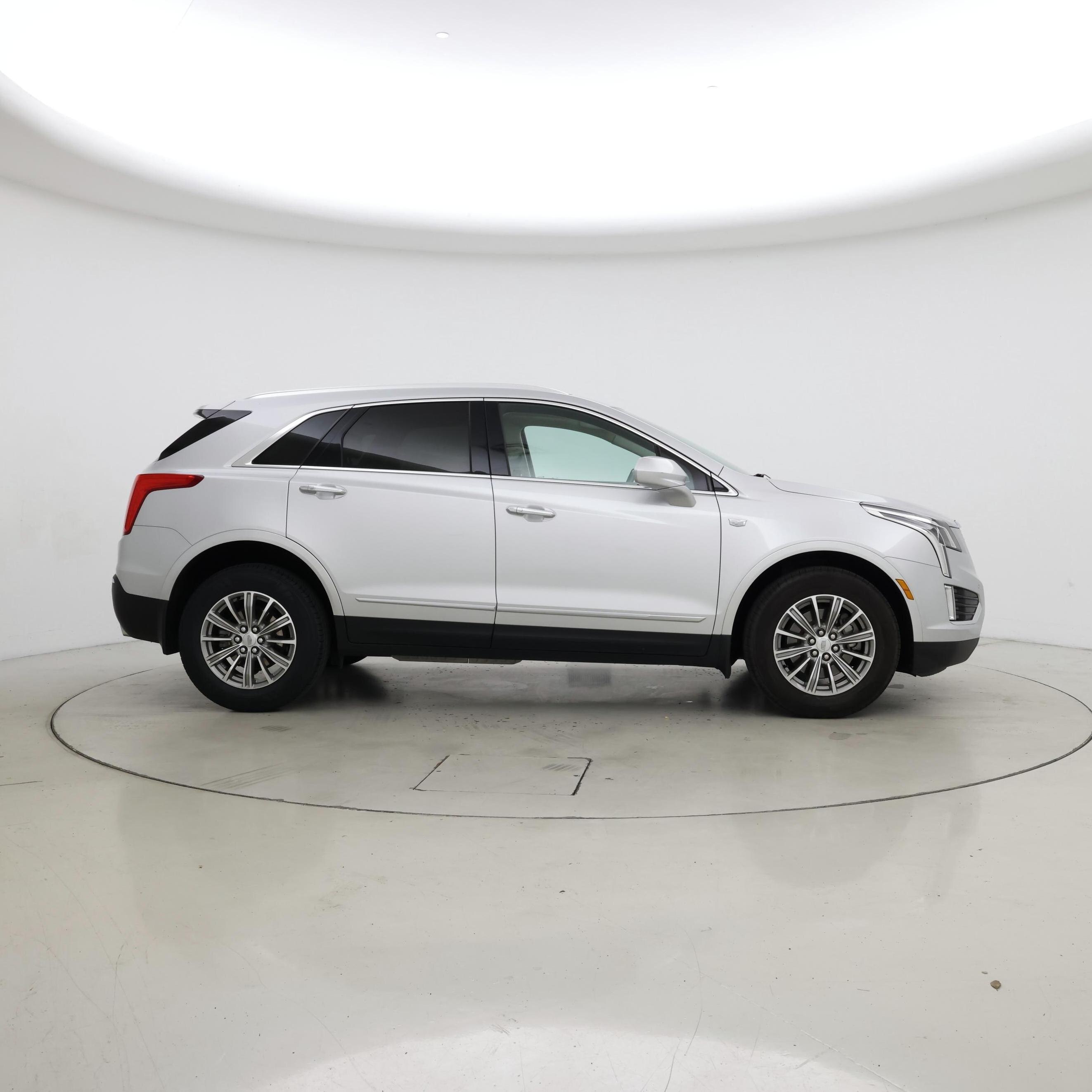Thumbnail: 2017 Cadillac XT5 - 7